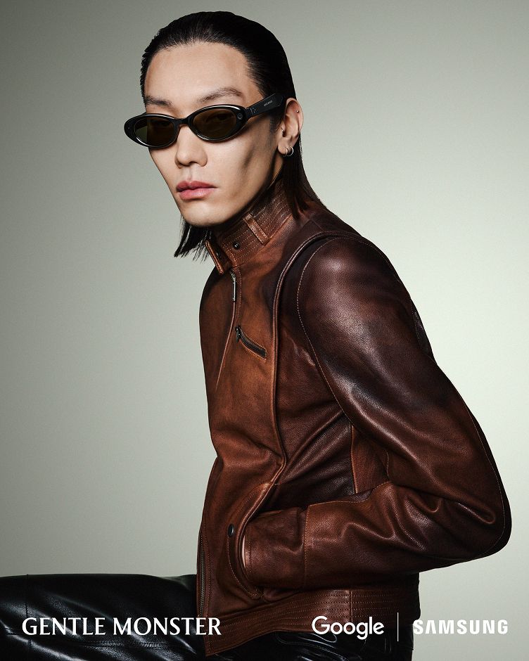 A male model wearing the Gentle Monster Intelligent Eyewear.