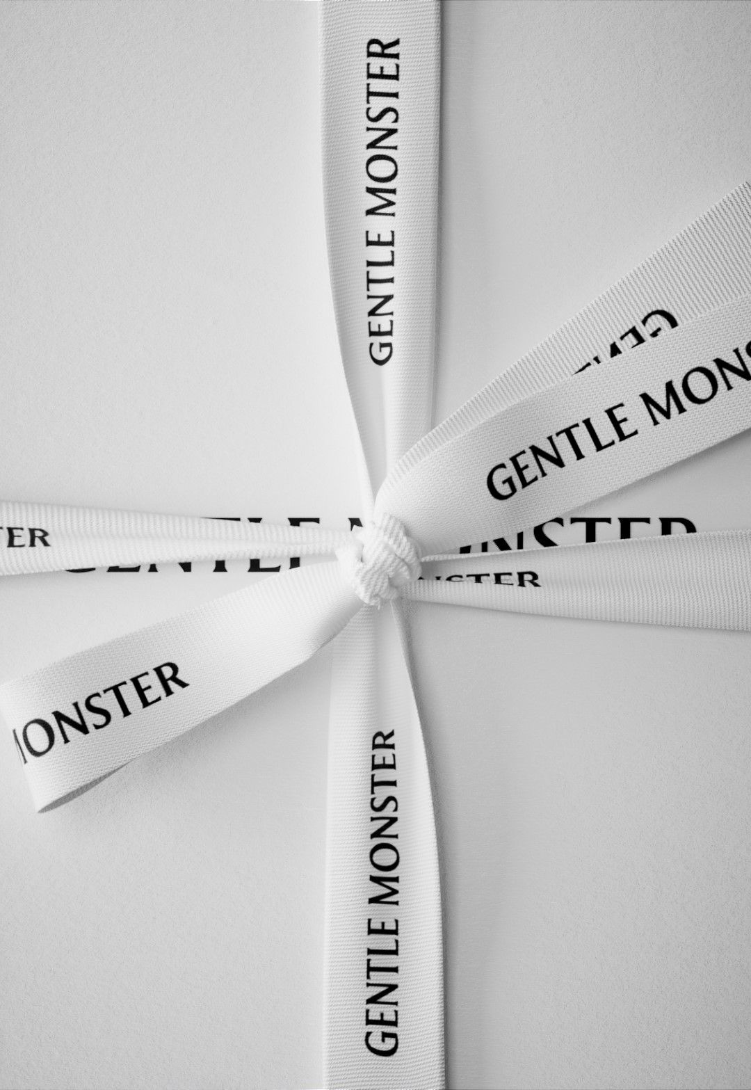 GENTLE MONSTER 正規品証明書カード有り　シルバー メタルフレーム ☆Gentle Monster☆ Atomic 02 Silver Clear (Gentle Monster/メガネ