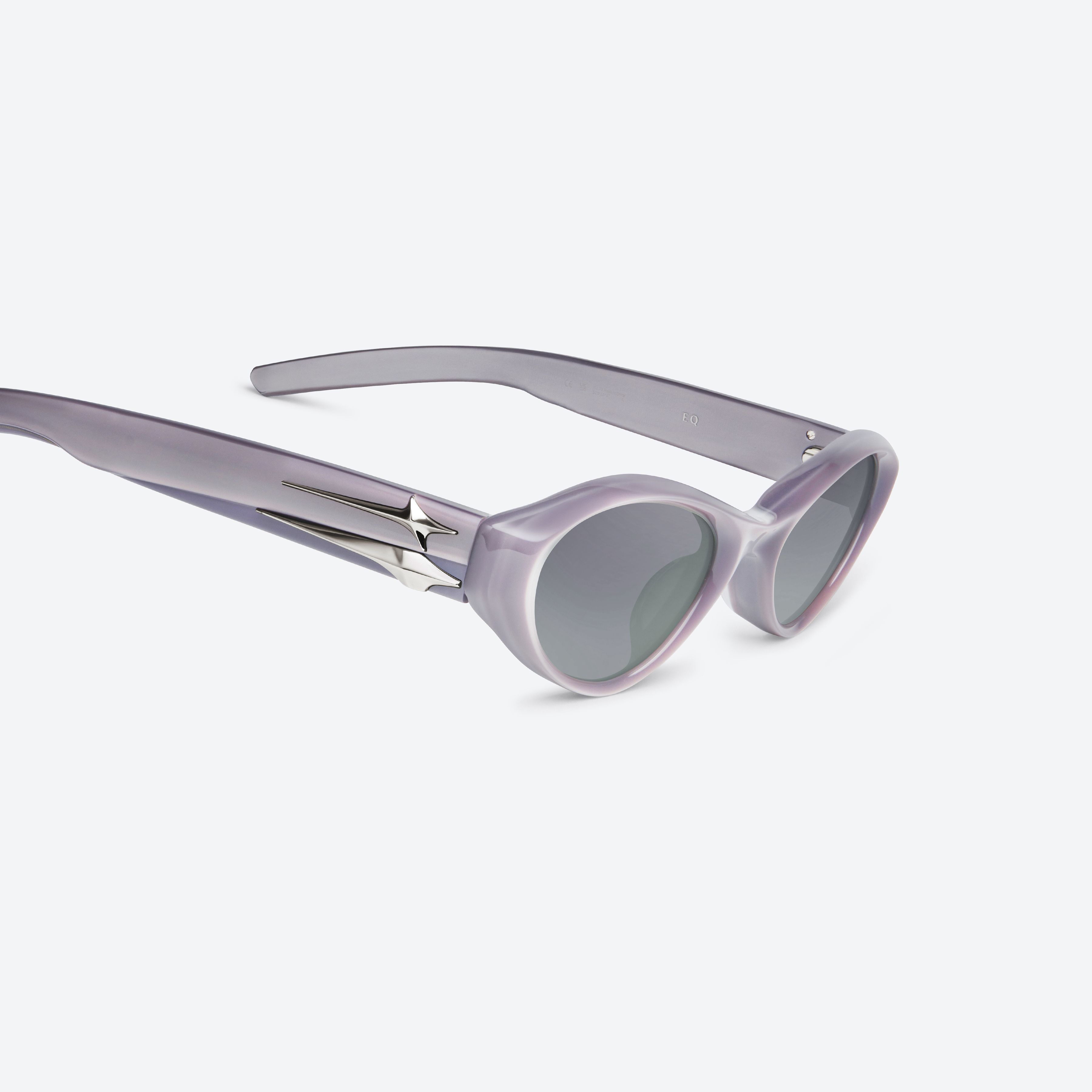 45-degree detailed view of Gentle Monster Eq P8 Pink Acetate framed Cat-eye sunglasses.
