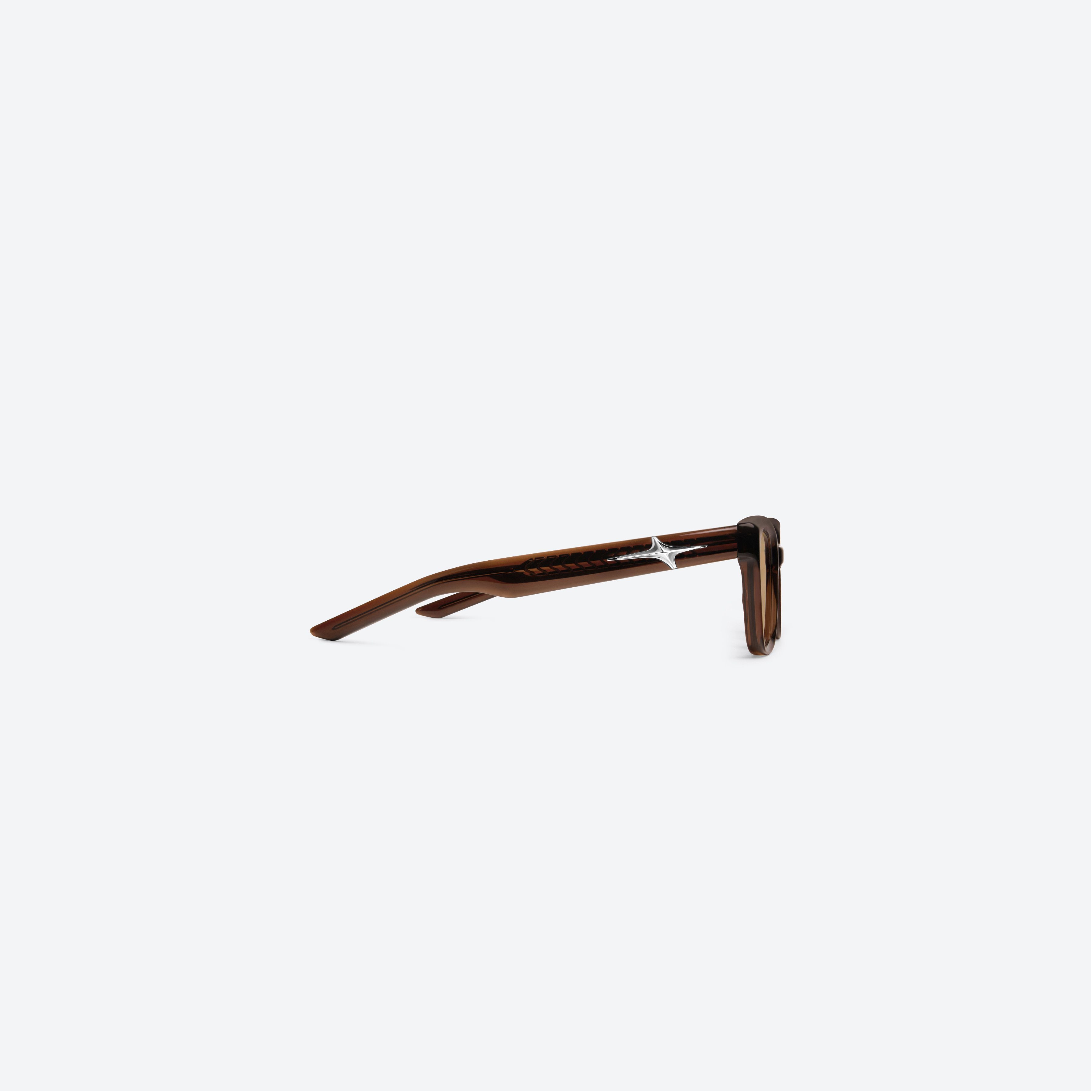 A detailed right view of Gentle Monster Hesse BRC13 Brown Acetate framed Square sunglasses.