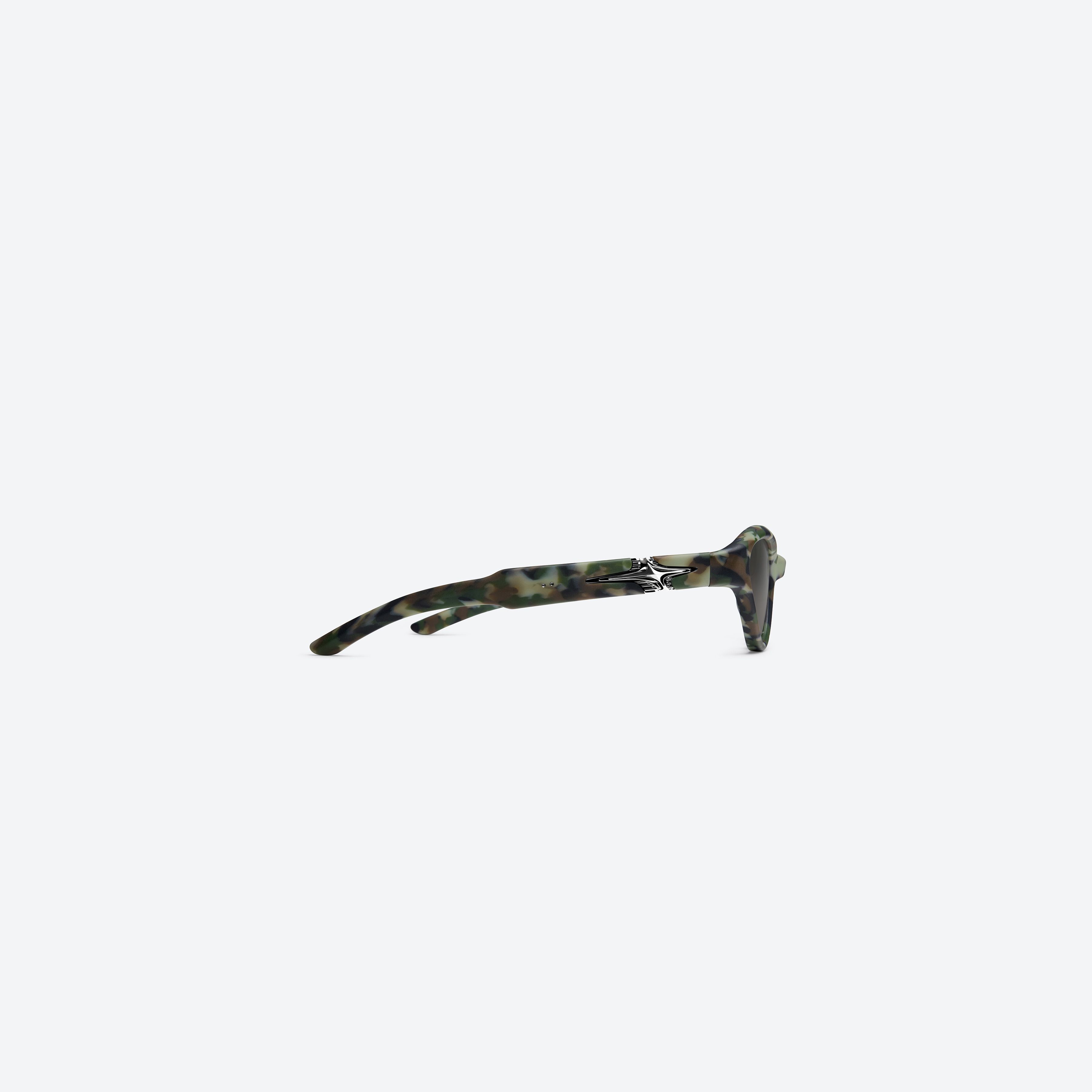 A detailed right view of Gentle Monster Rage MCF1 Gray Mixed framed Cat-eye glasses.
