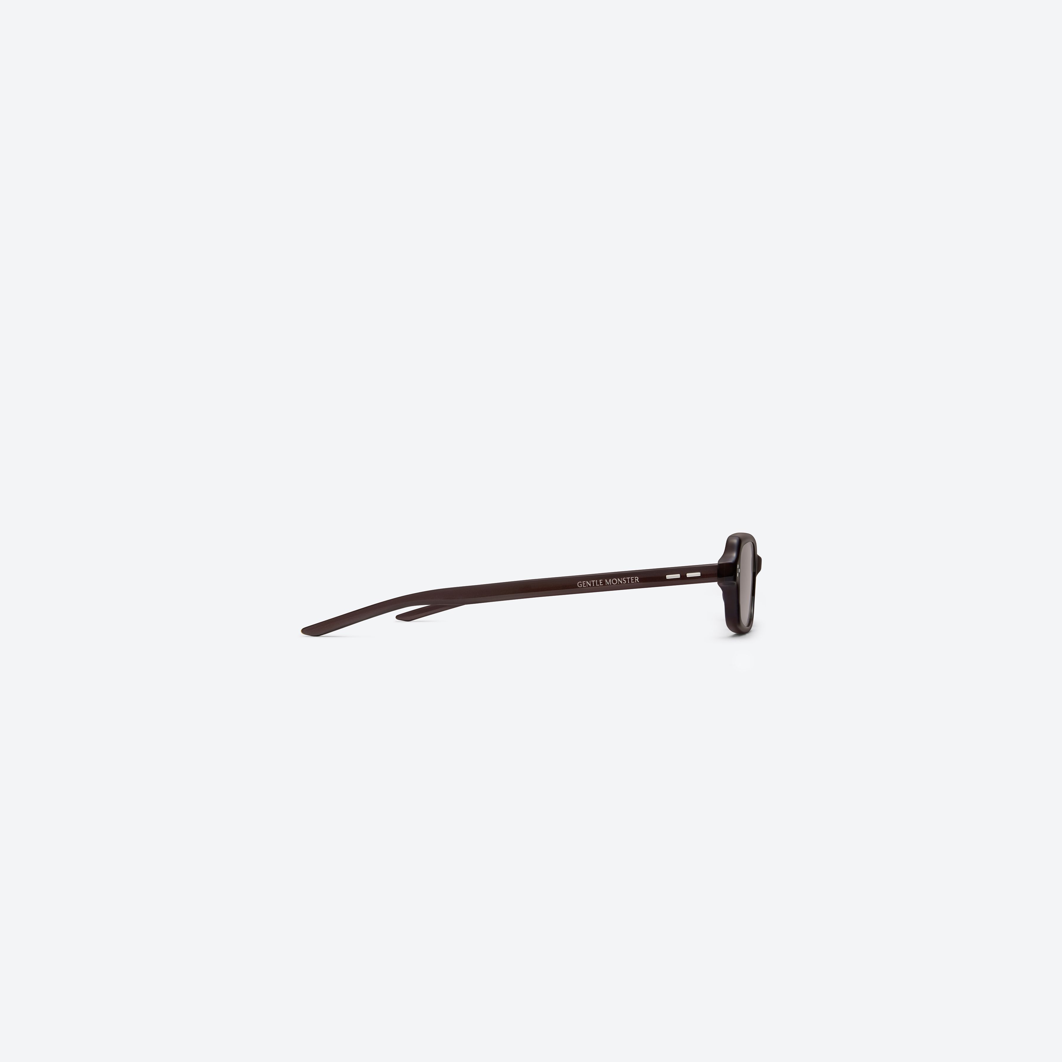 A detailed right view of Gentle Monster Panini R11 Red Acetate framed Square sunglasses.