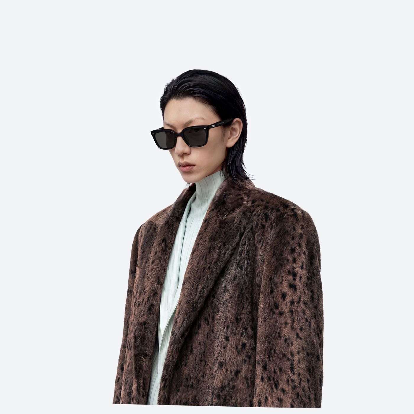 Model wearing the SOHO 01 Black Acetate framed Square sunglasses.