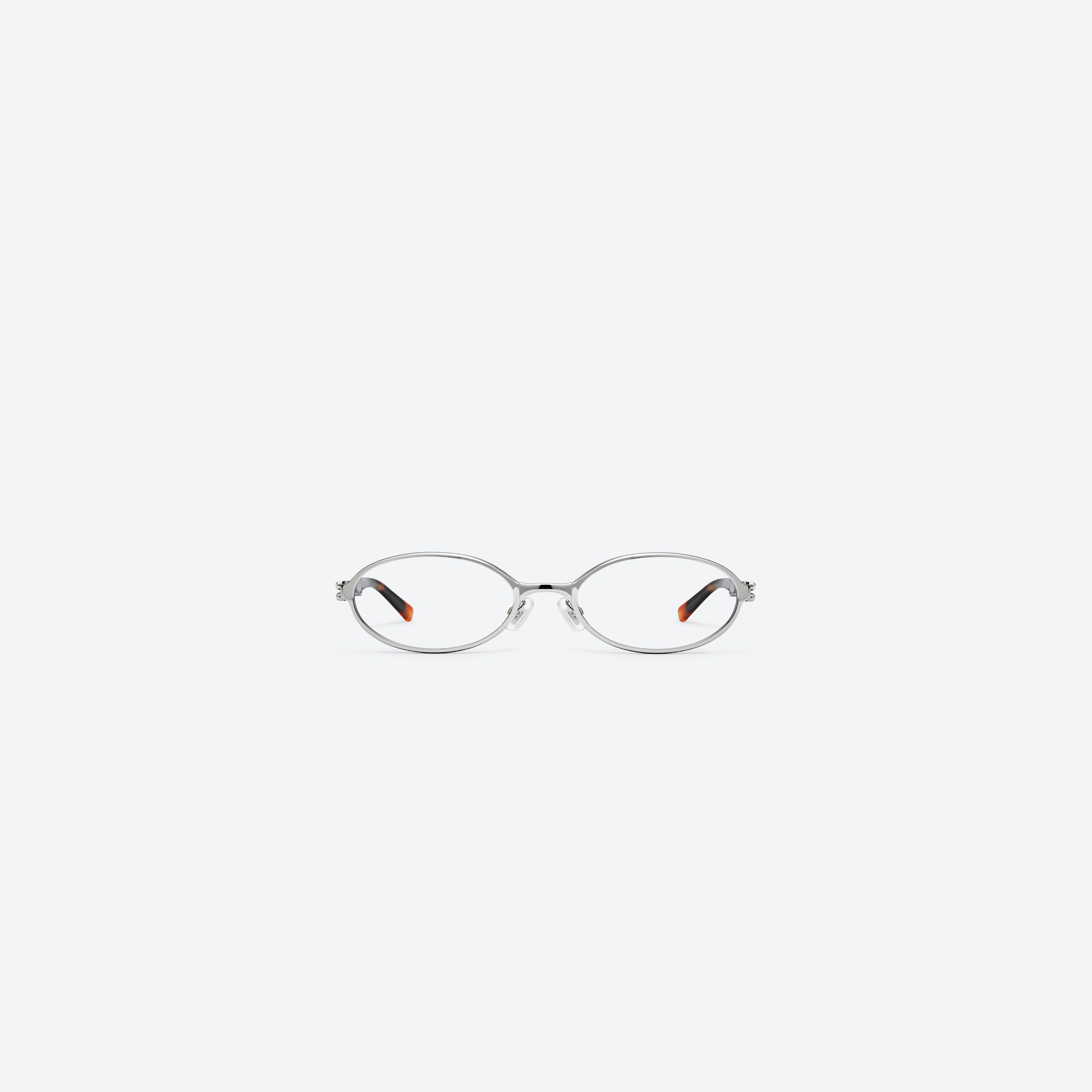A front view of Gentle Monster Oatt 02(C) Silver Mixed framed Oval glasses.