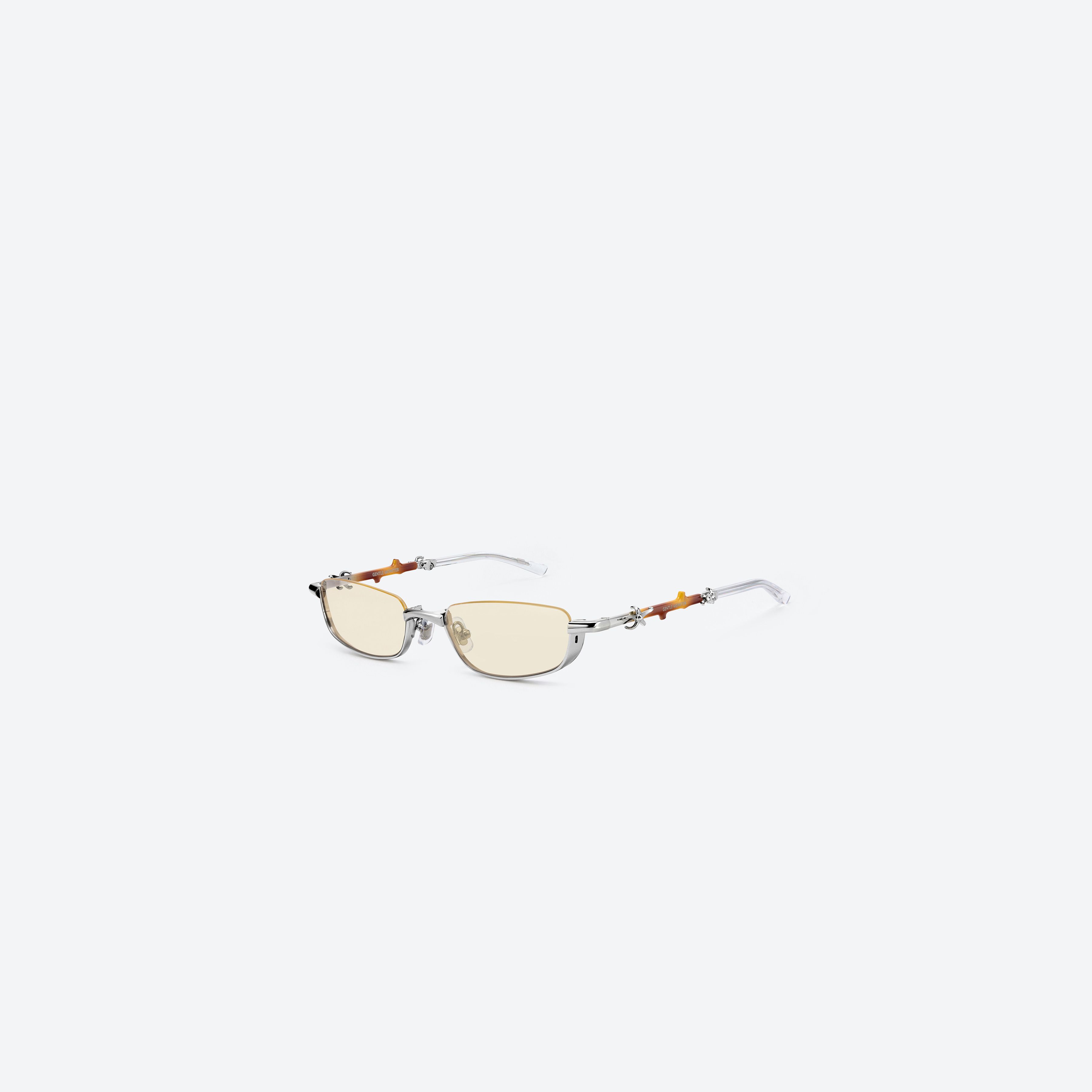 45-degree view of Gentle Monster Vert 02(CM) Similar Silver Metal framed Square sunglasses.