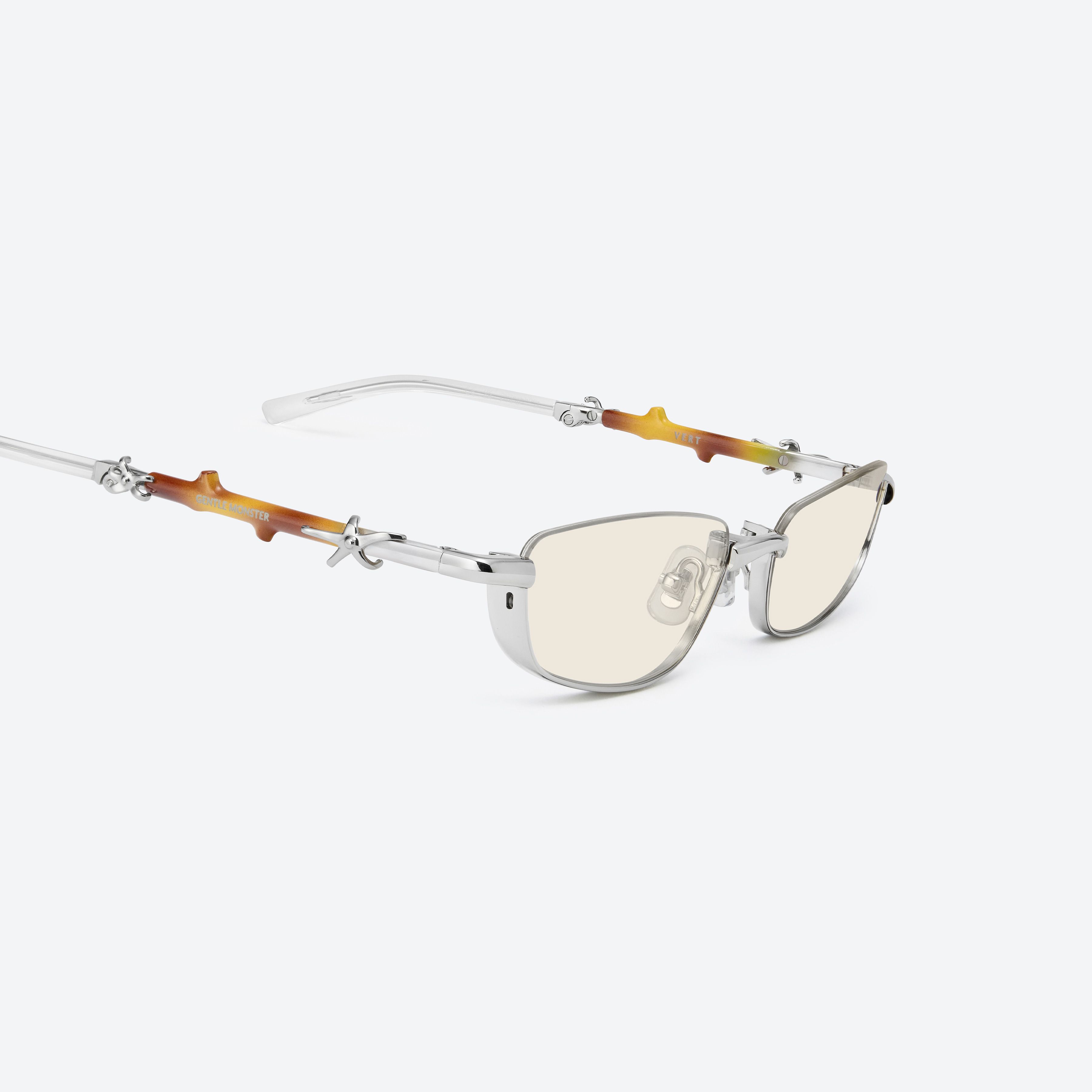 45-degree detailed view of Gentle Monster Vert 02(CM) Similar Silver Metal framed Square sunglasses.