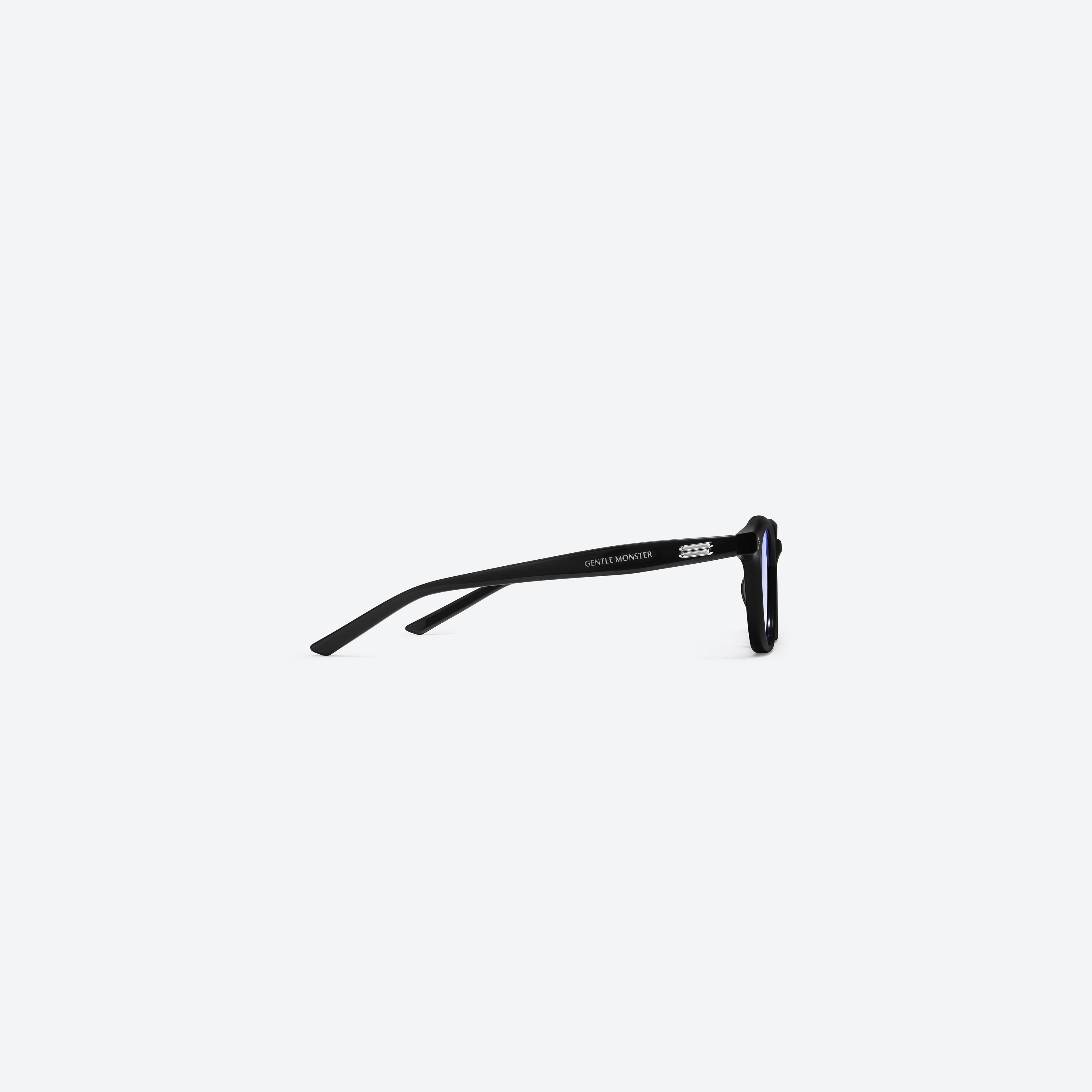 A detailed right view of Gentle Monster Noho 01(BLG) Black Acetate framed Round sunglasses.