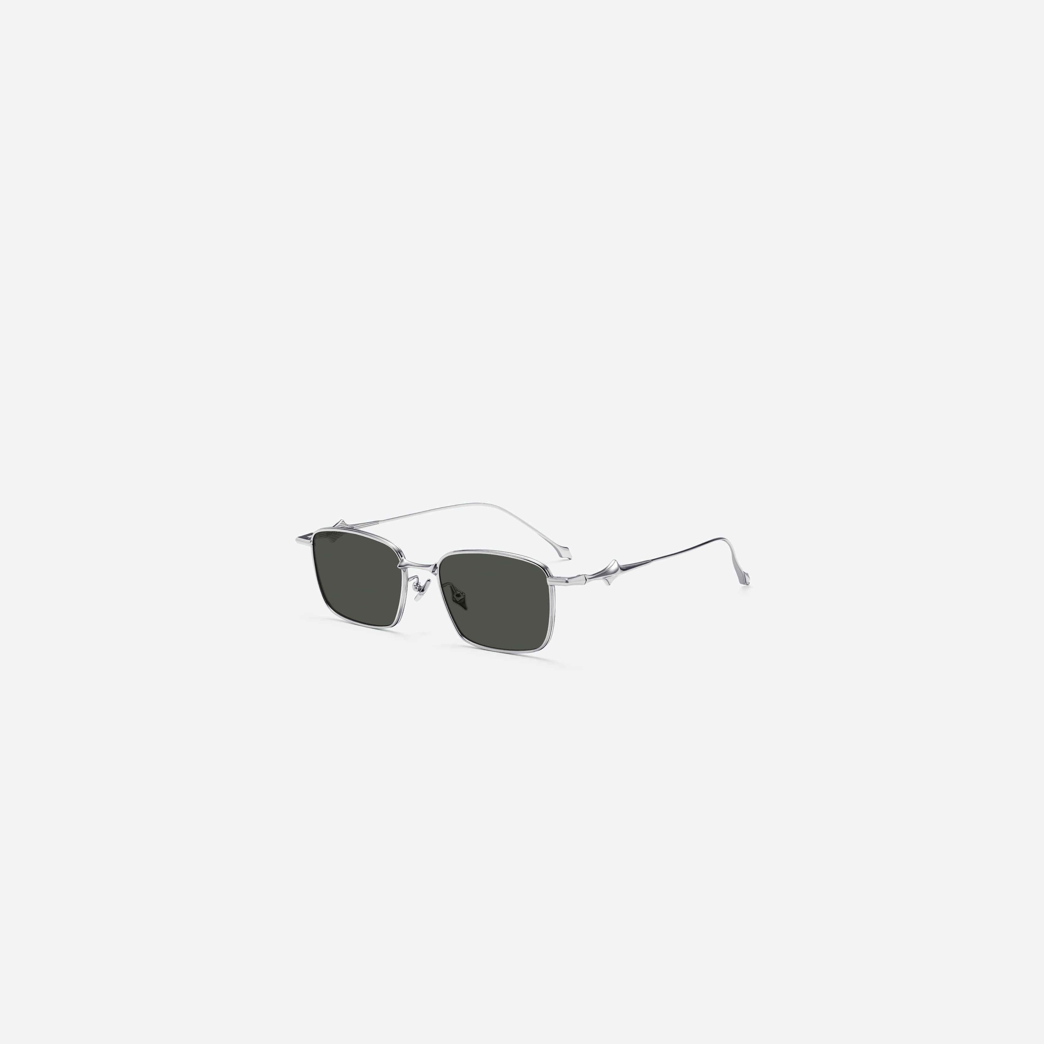 45-degree view of Gentle Monster Vanta 02(G) Silver Metal framed Square sunglasses.