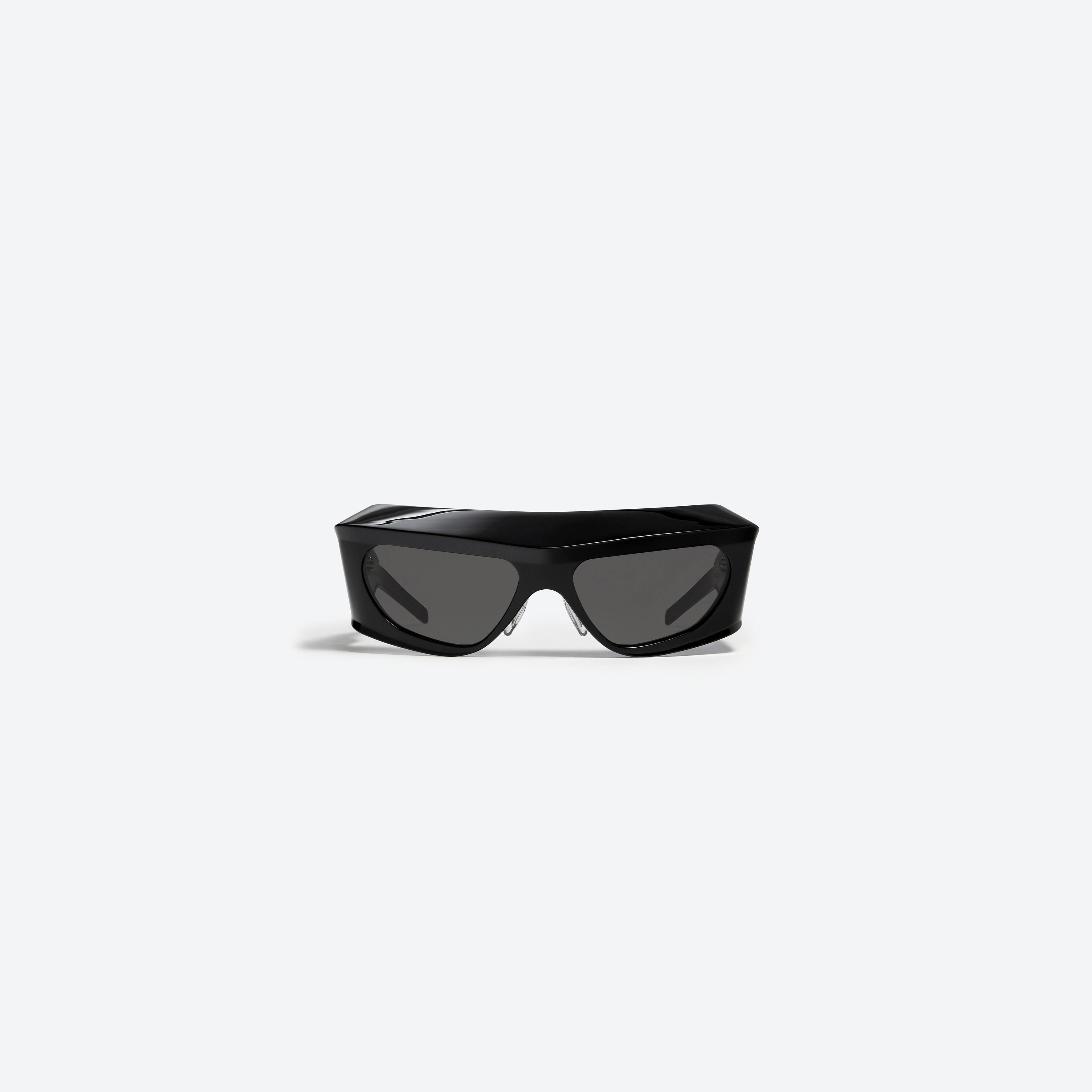 A front view of Gentle Monster Coperni - 5G BOLD 01 Black Acetate framed Wraparound sunglasses.