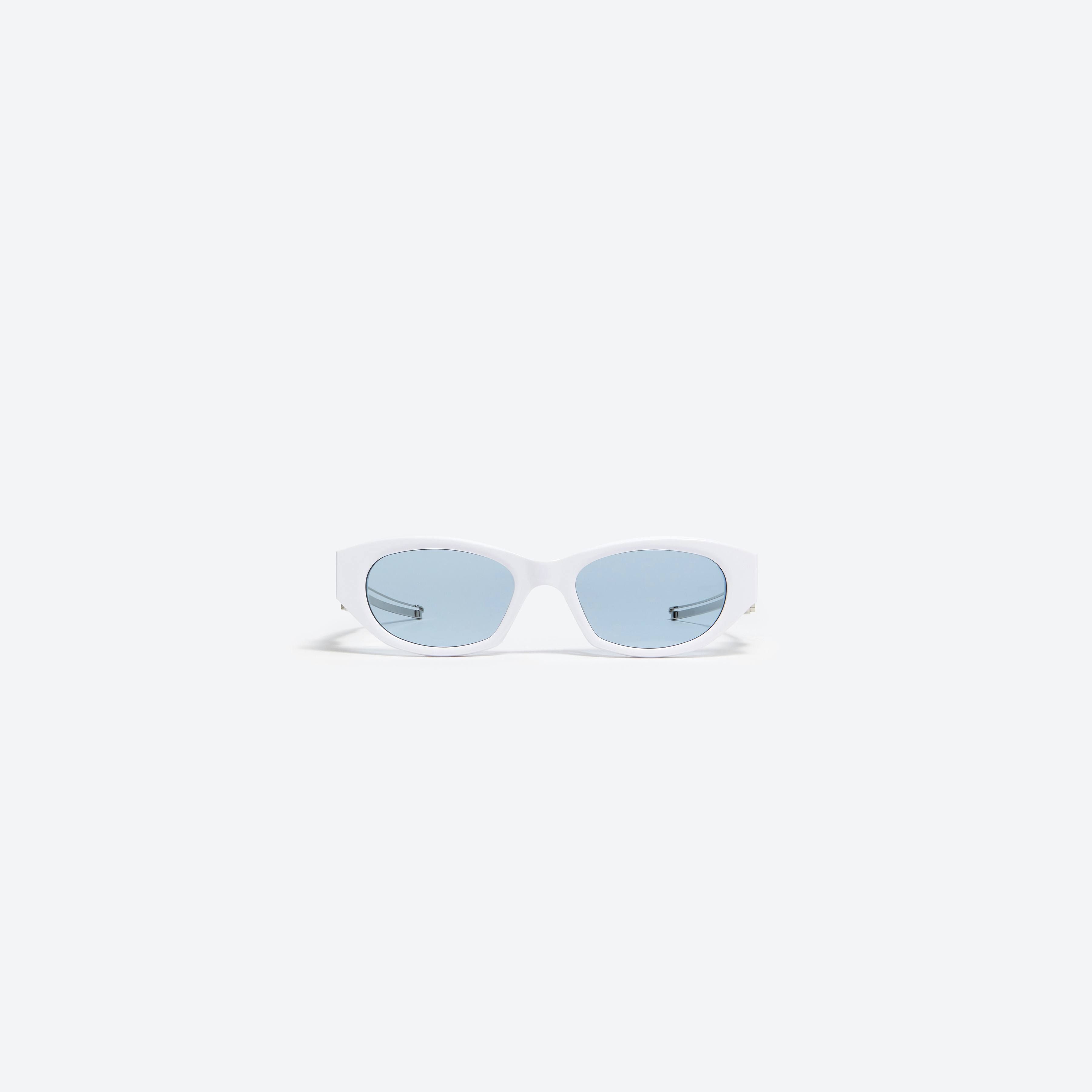 A front view of Gentle Monster Moncler - Swipe 2 W1 White Mixed framed Cat-eye sunglasses.