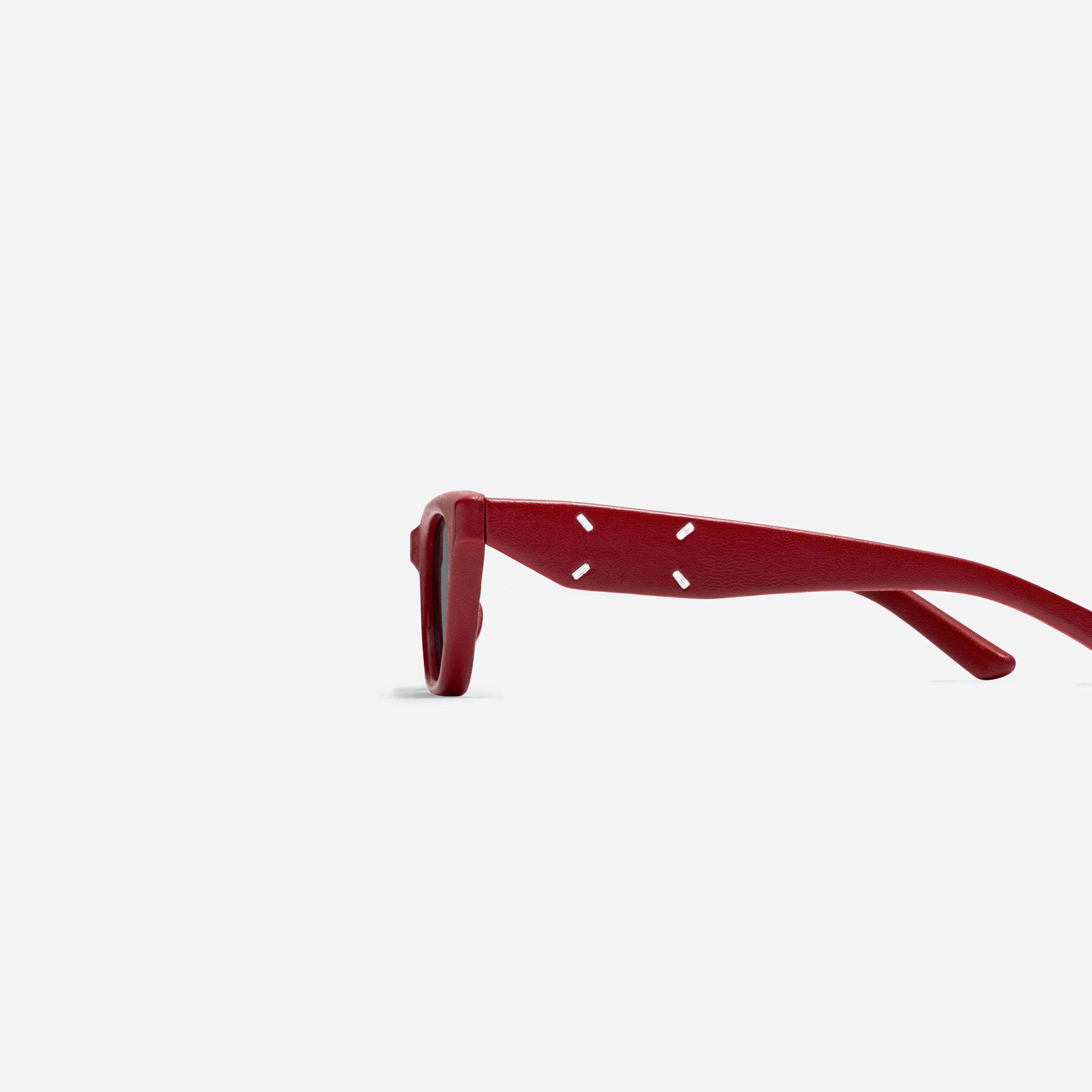 Maison Margiela - MM208 Leather LR1 | Gentle Monster INT Official Site
