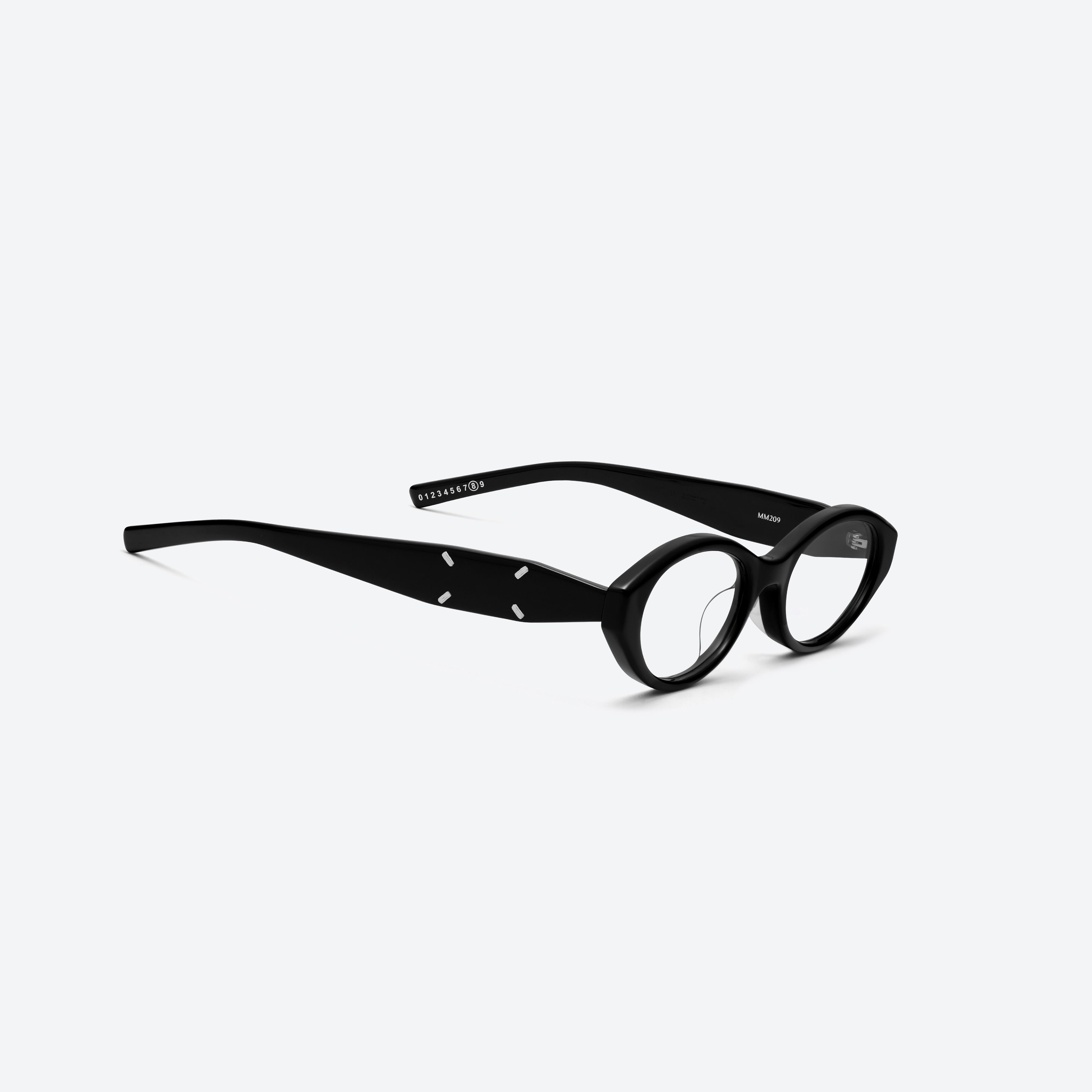 Maison Margiela - MM209 01 | Gentle Monster INT Official Site