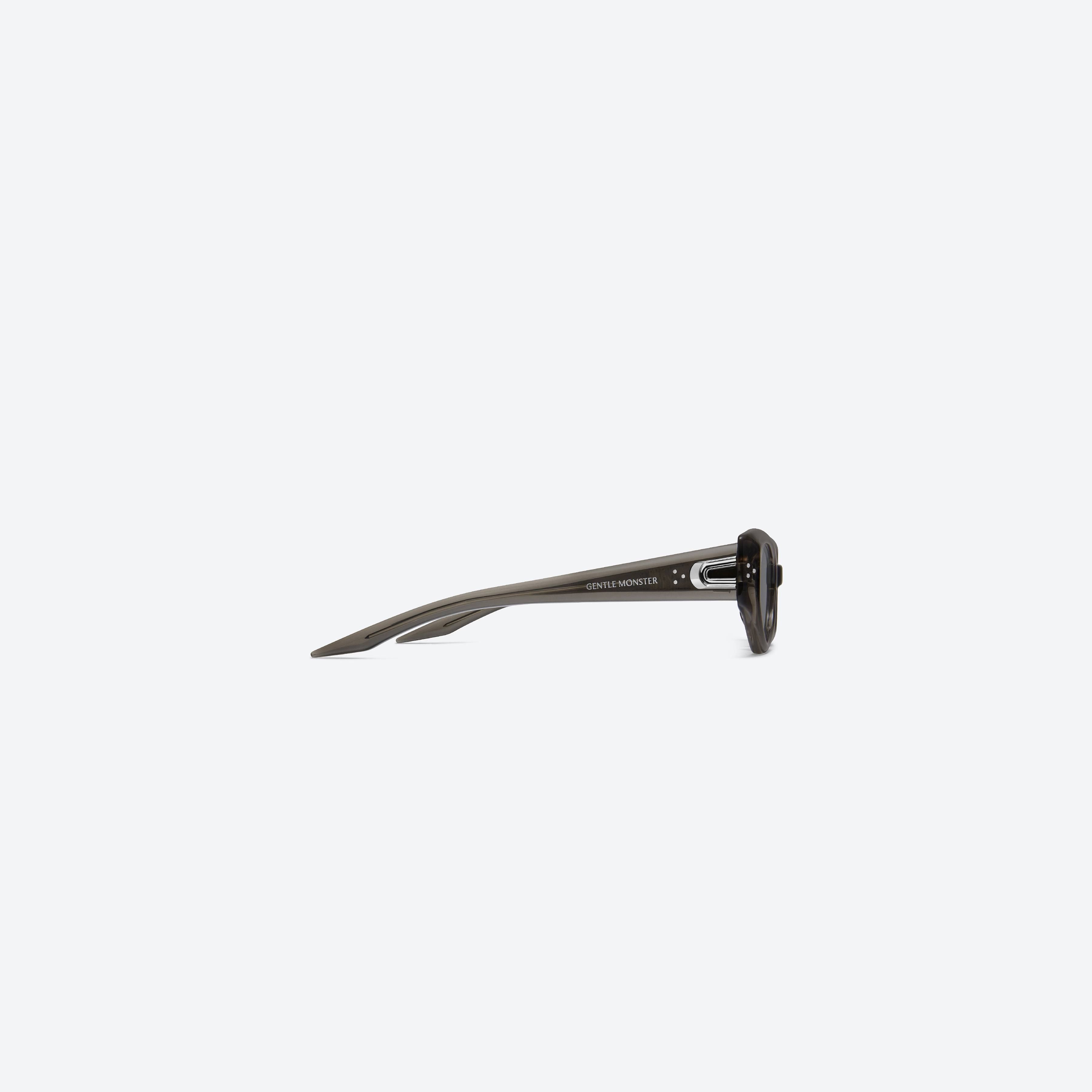 A detailed right view of Gentle Monster Devon BRC17 Brown Acetate framed Cat-eye sunglasses.