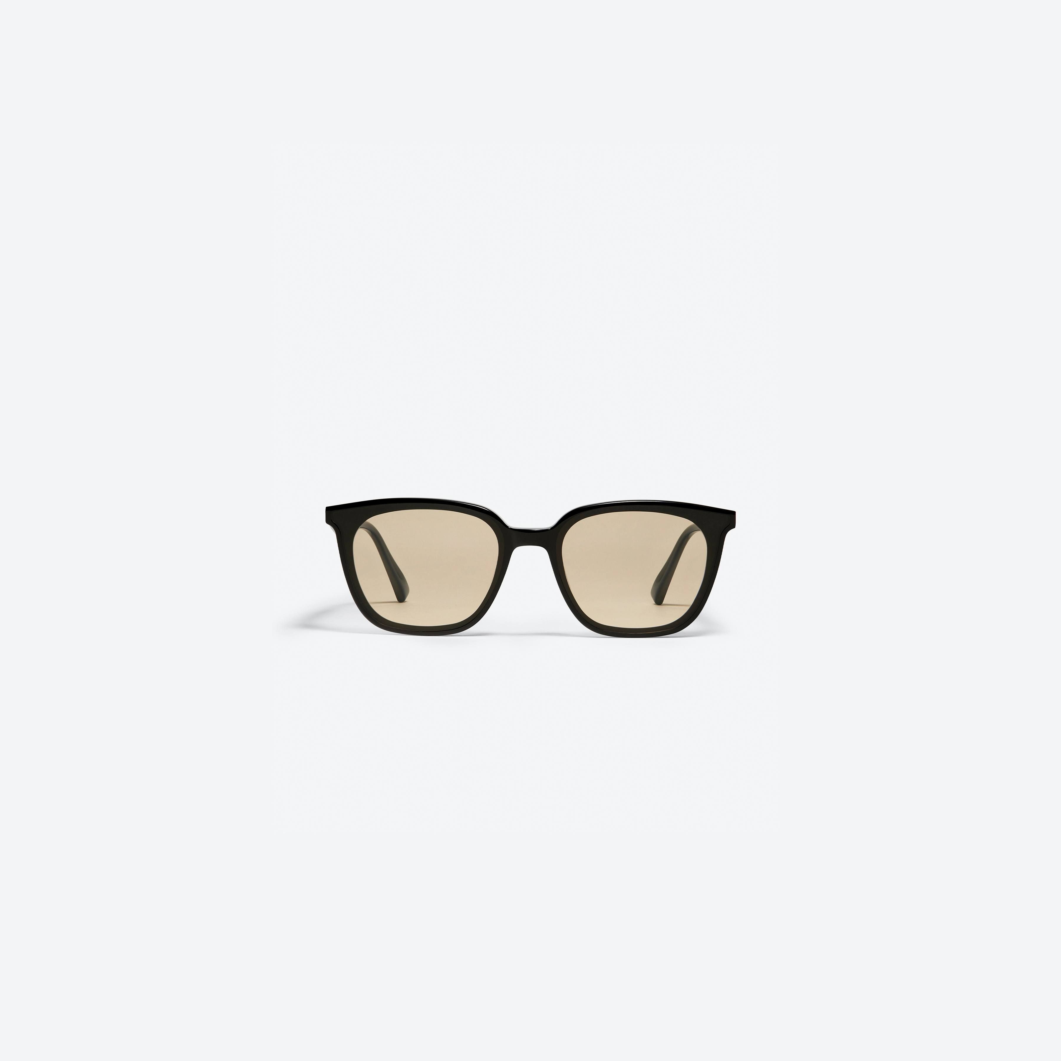Lilit 01(BR) | Gentle Monster US Official Site