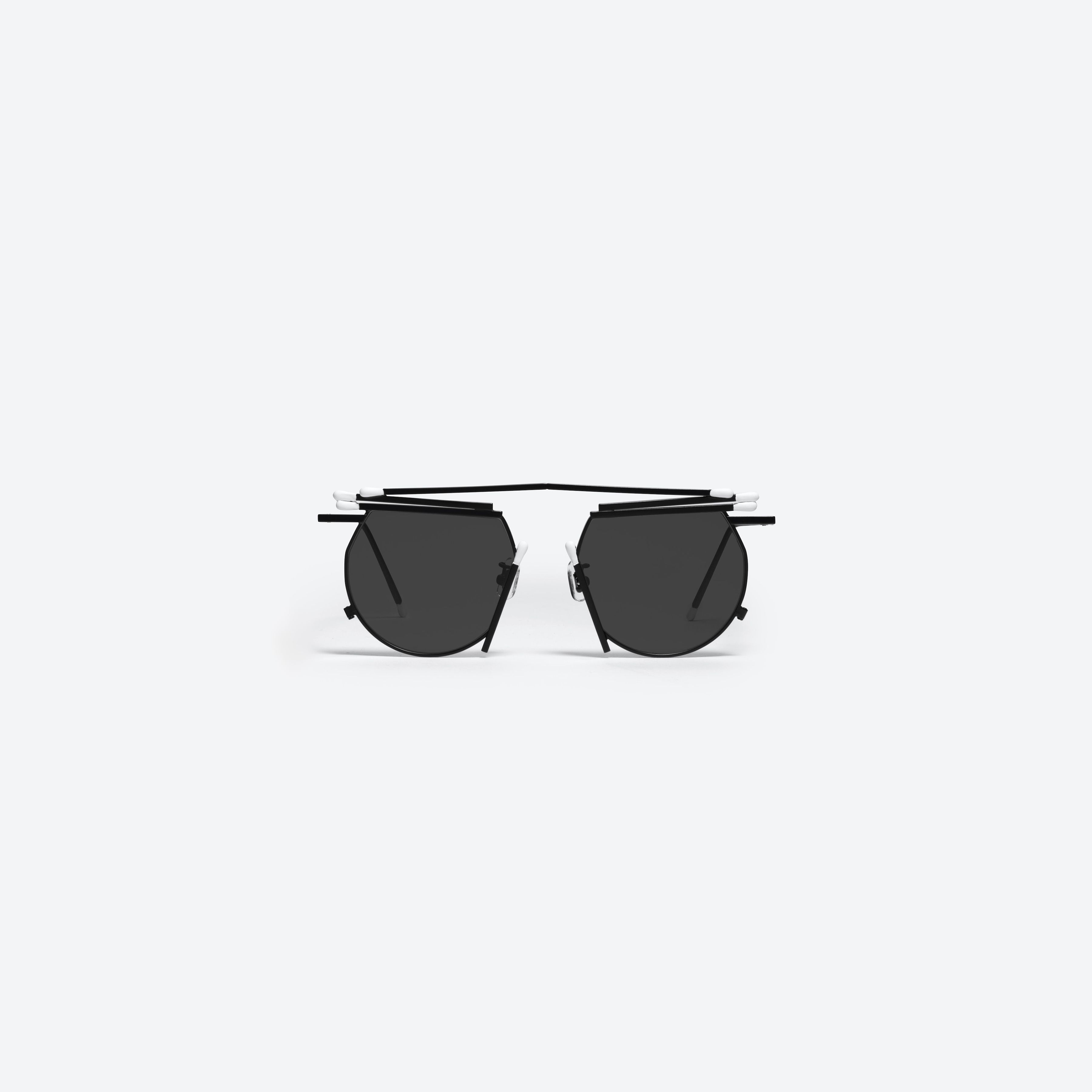 Henrik Vibskov - Matches Glasses M01 | Gentle Monster JP 公式
