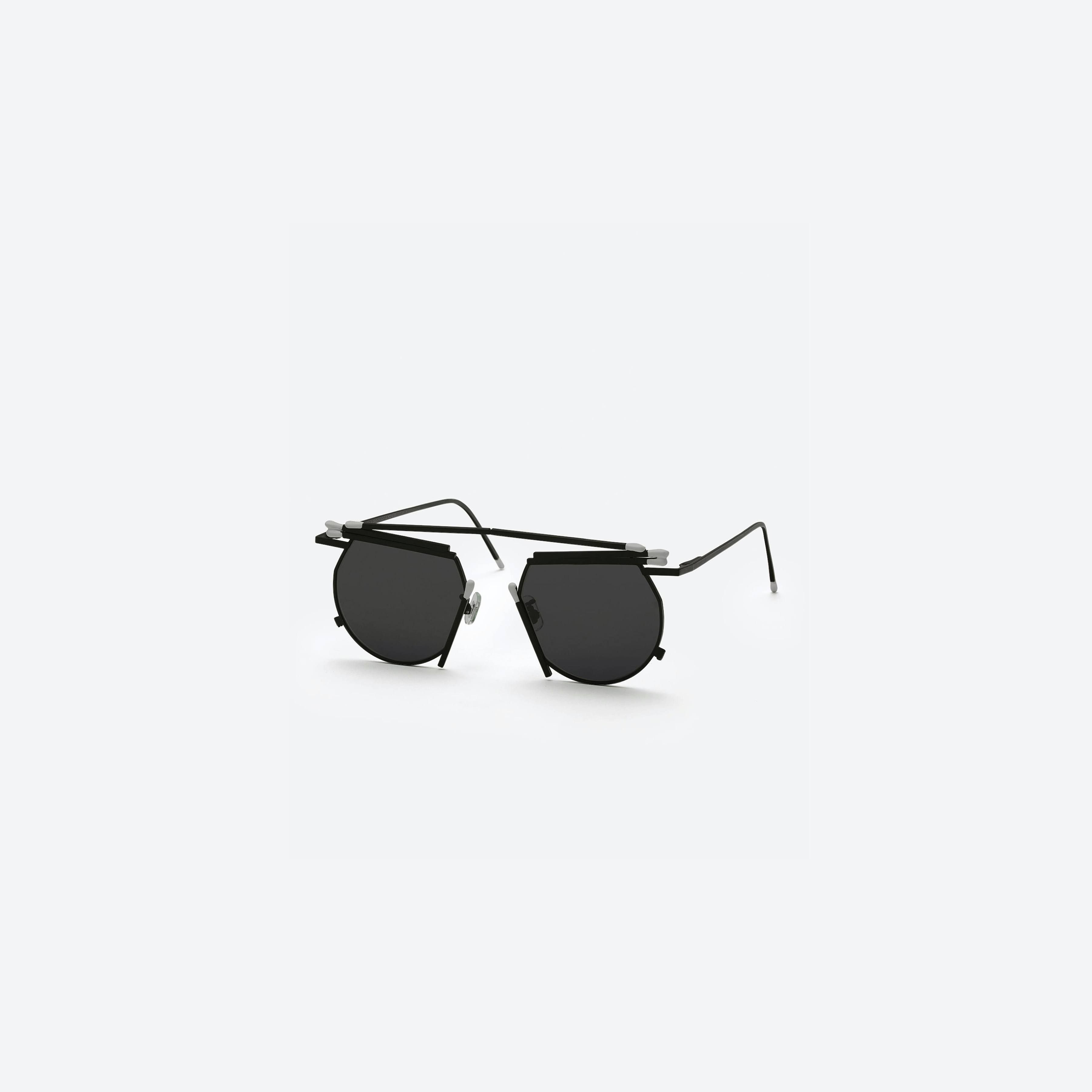 Henrik Vibskov - Matches Glasses M01 | Gentle Monster KR 公式