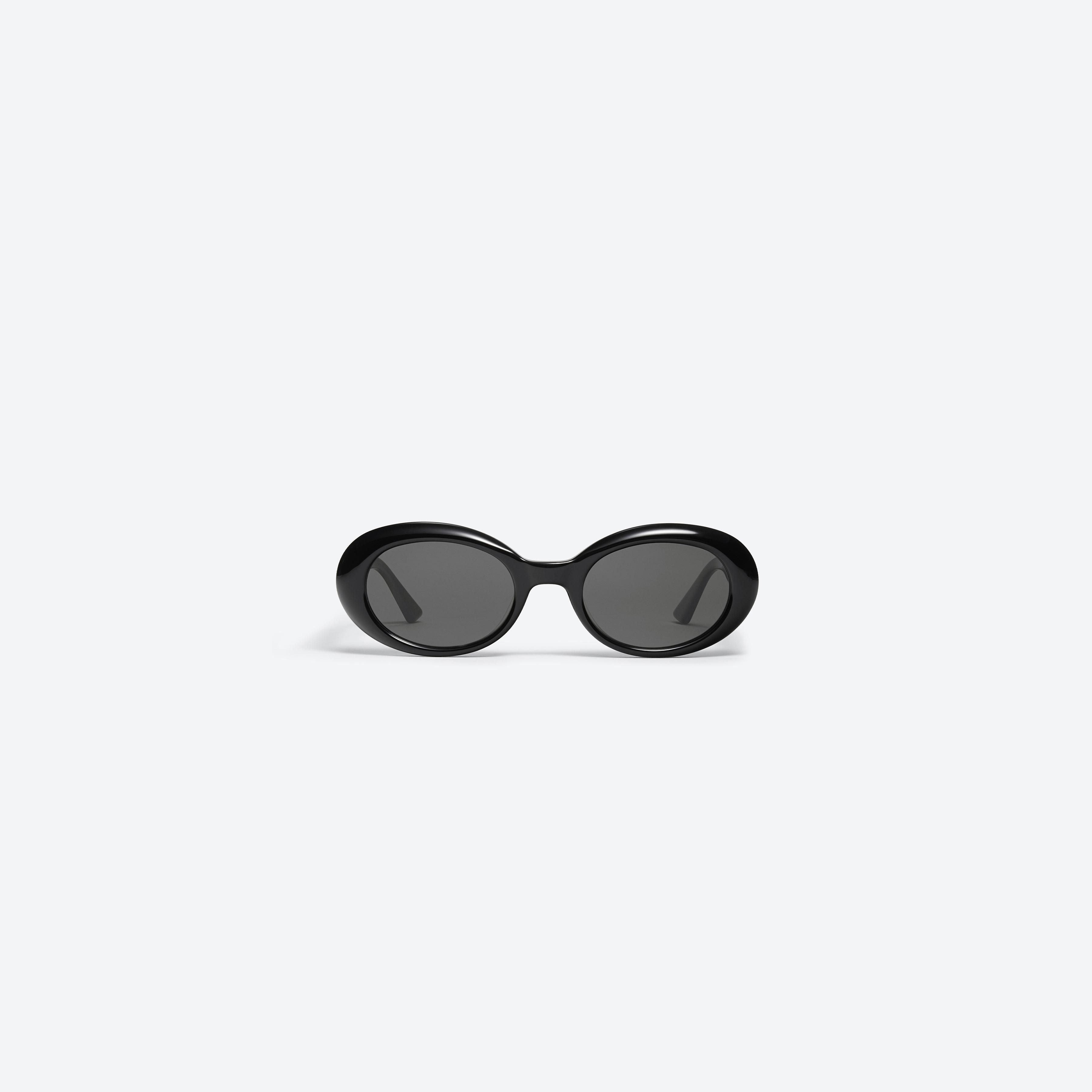 GENTLE MONSTER La Mode 01 ブラックサングラス 11002282_FRONT.jpg