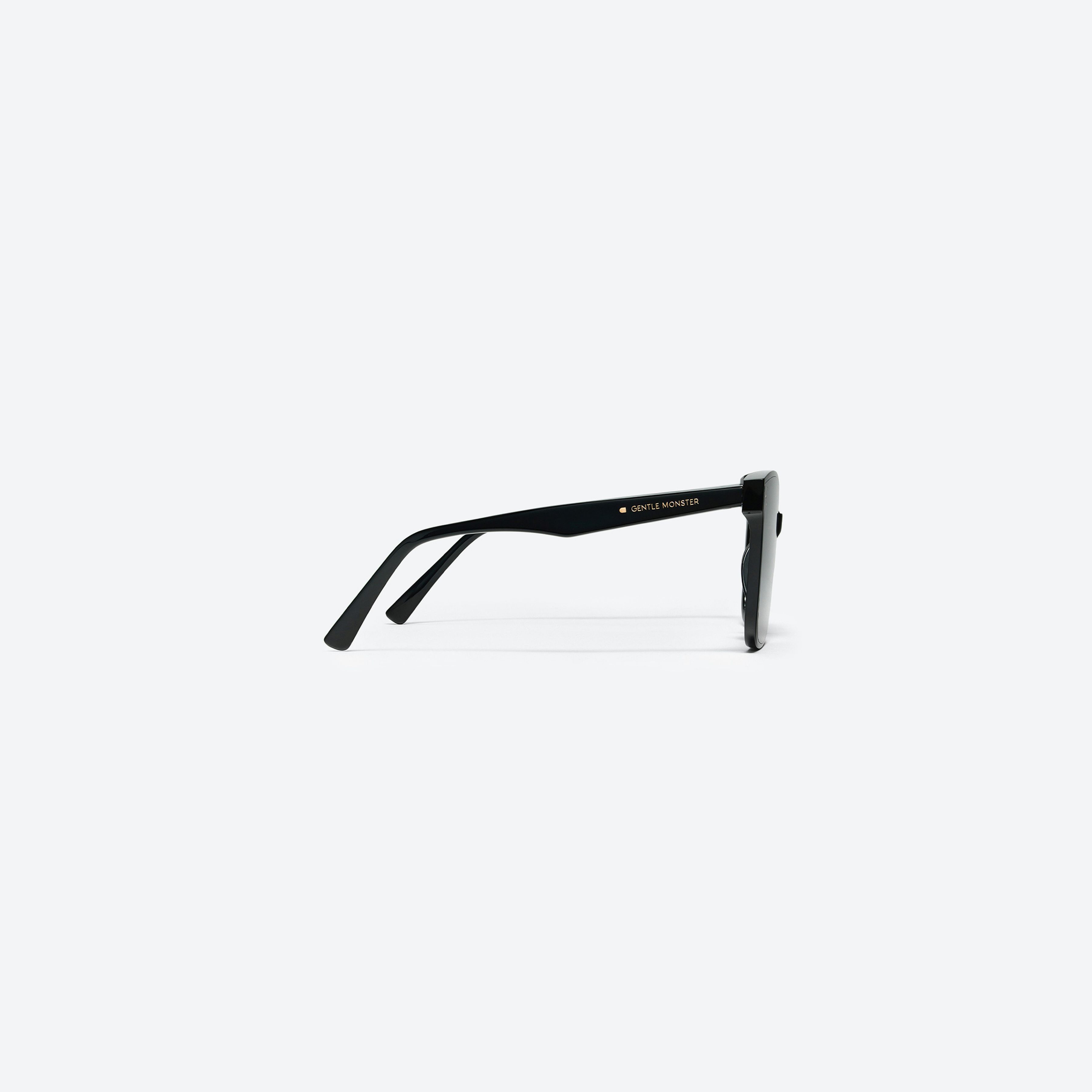 A detailed right view of Gentle Monster HER 01 Black Acetate framed Square sunglasses.