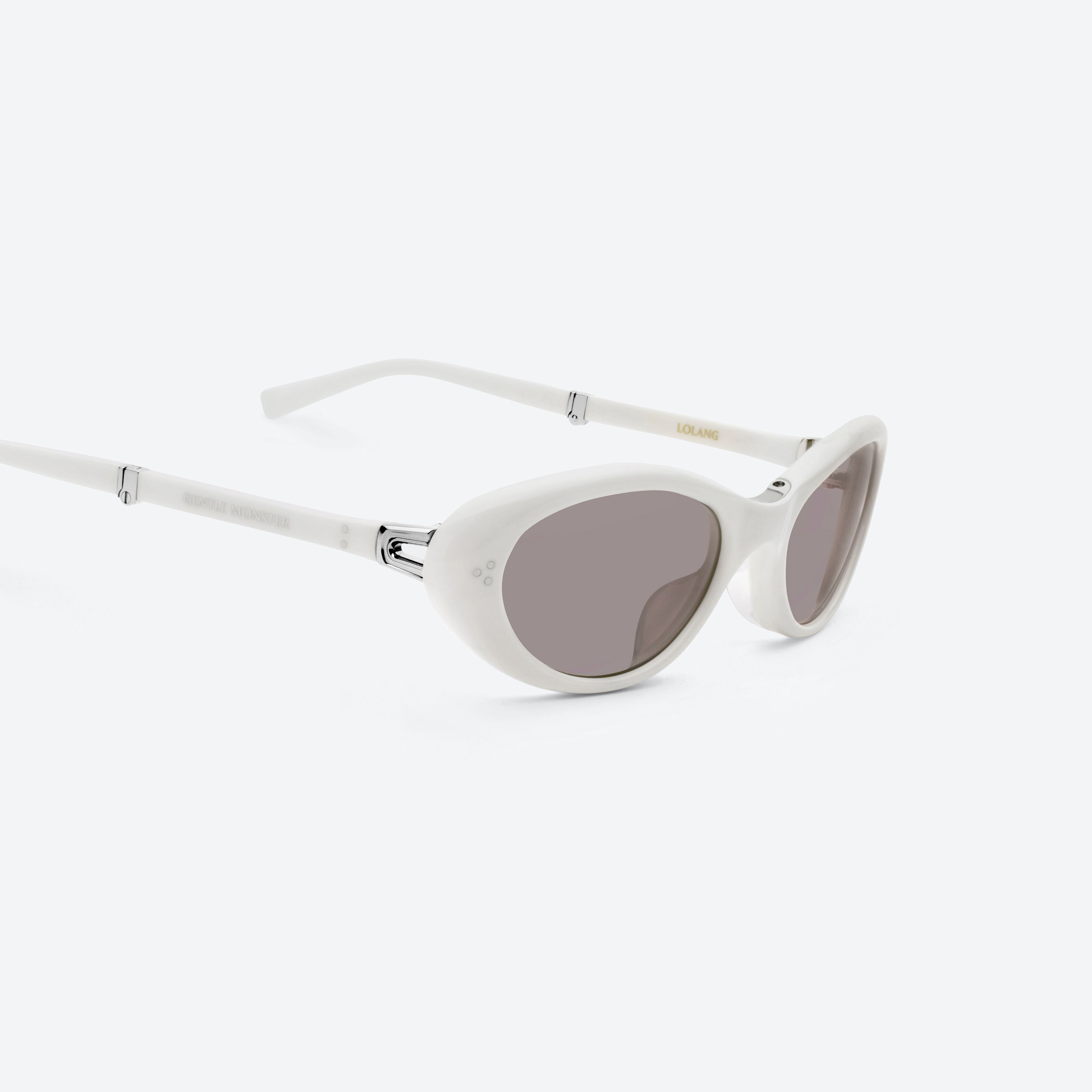 45-degree detailed view of Gentle Monster Lolang W2 White Acetate framed Oval sunglasses.