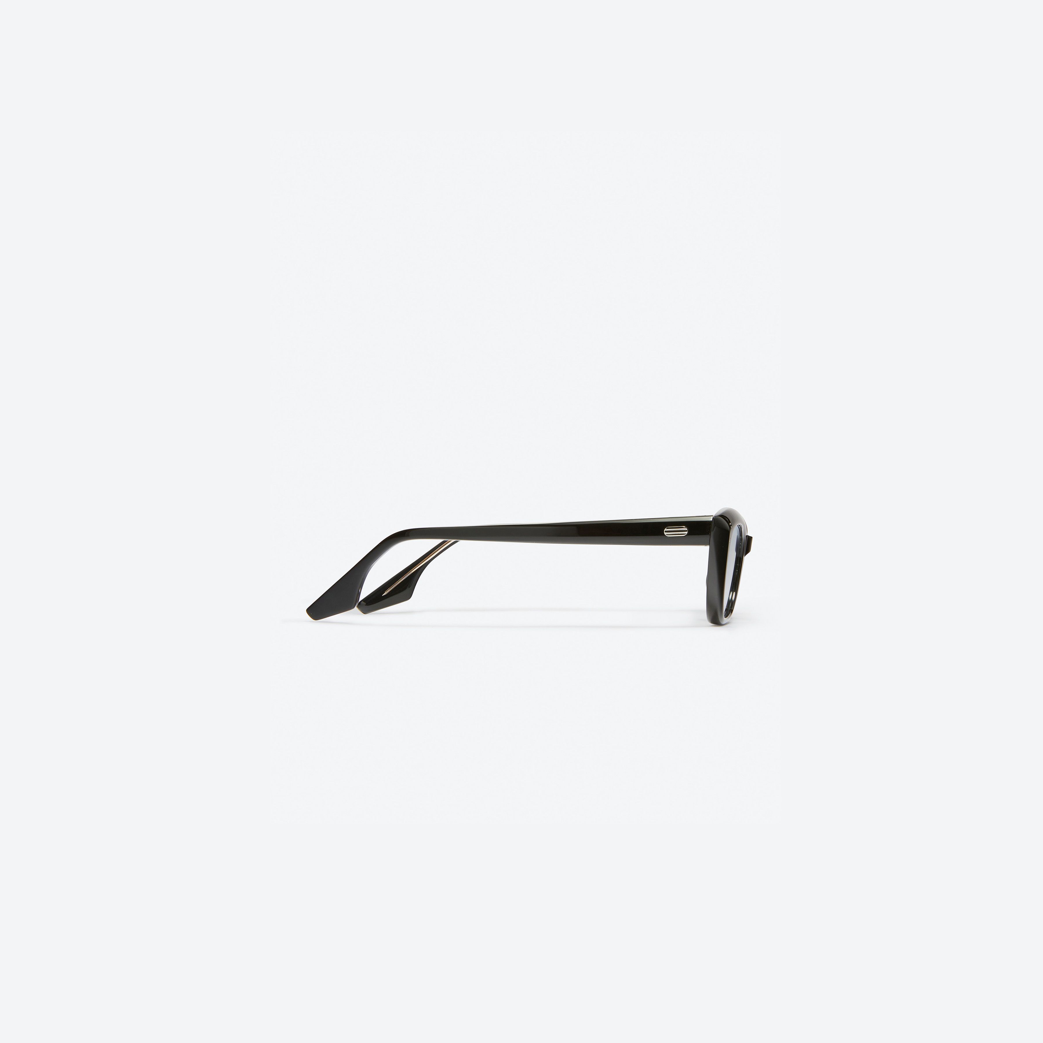 A detailed right view of Gentle Monster Miview 01 Black Acetate framed Cat-eye glasses.