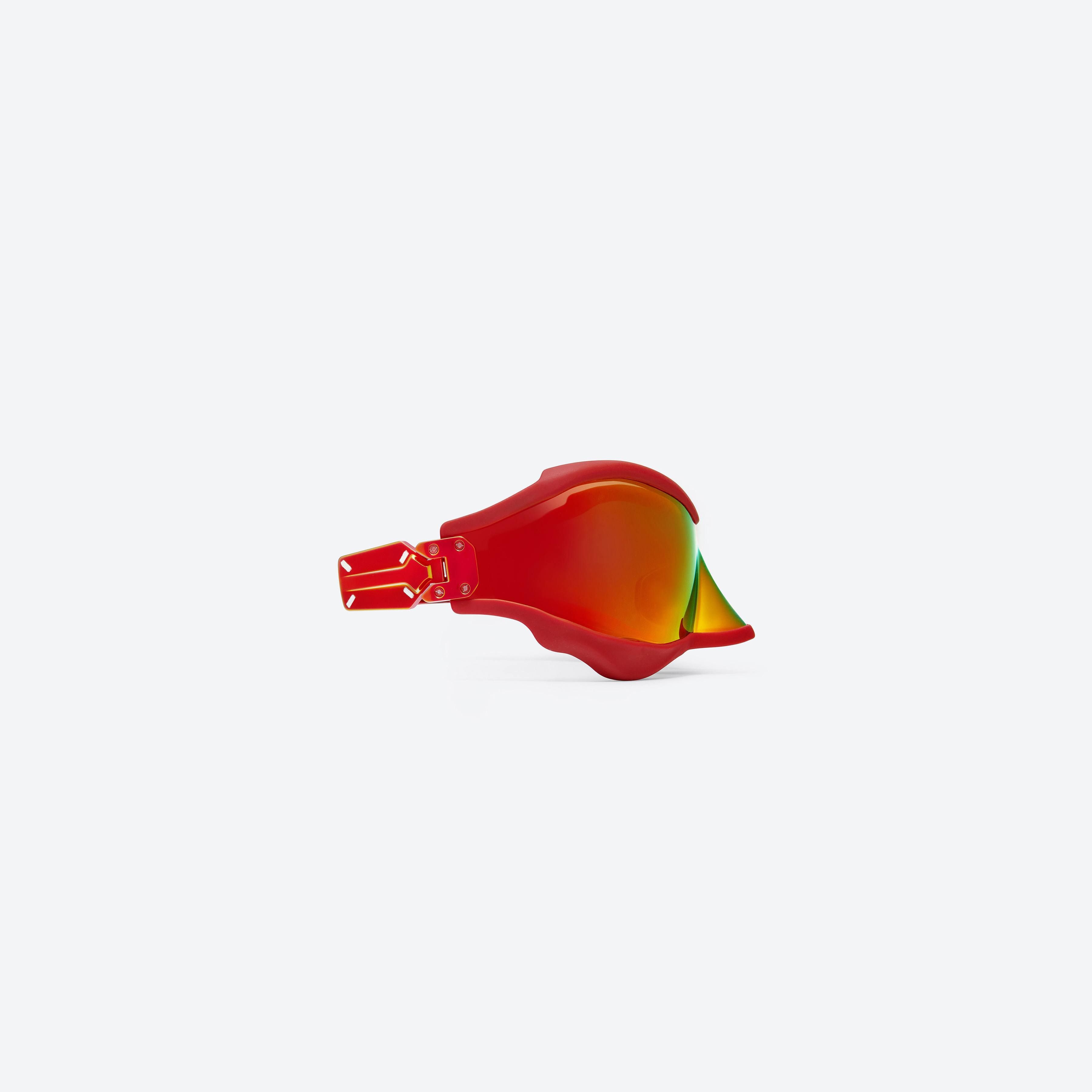 A detailed right view of Gentle Monster Maison Margiela - MM101 R5 Red Mixed framed Wraparound sunglasses.