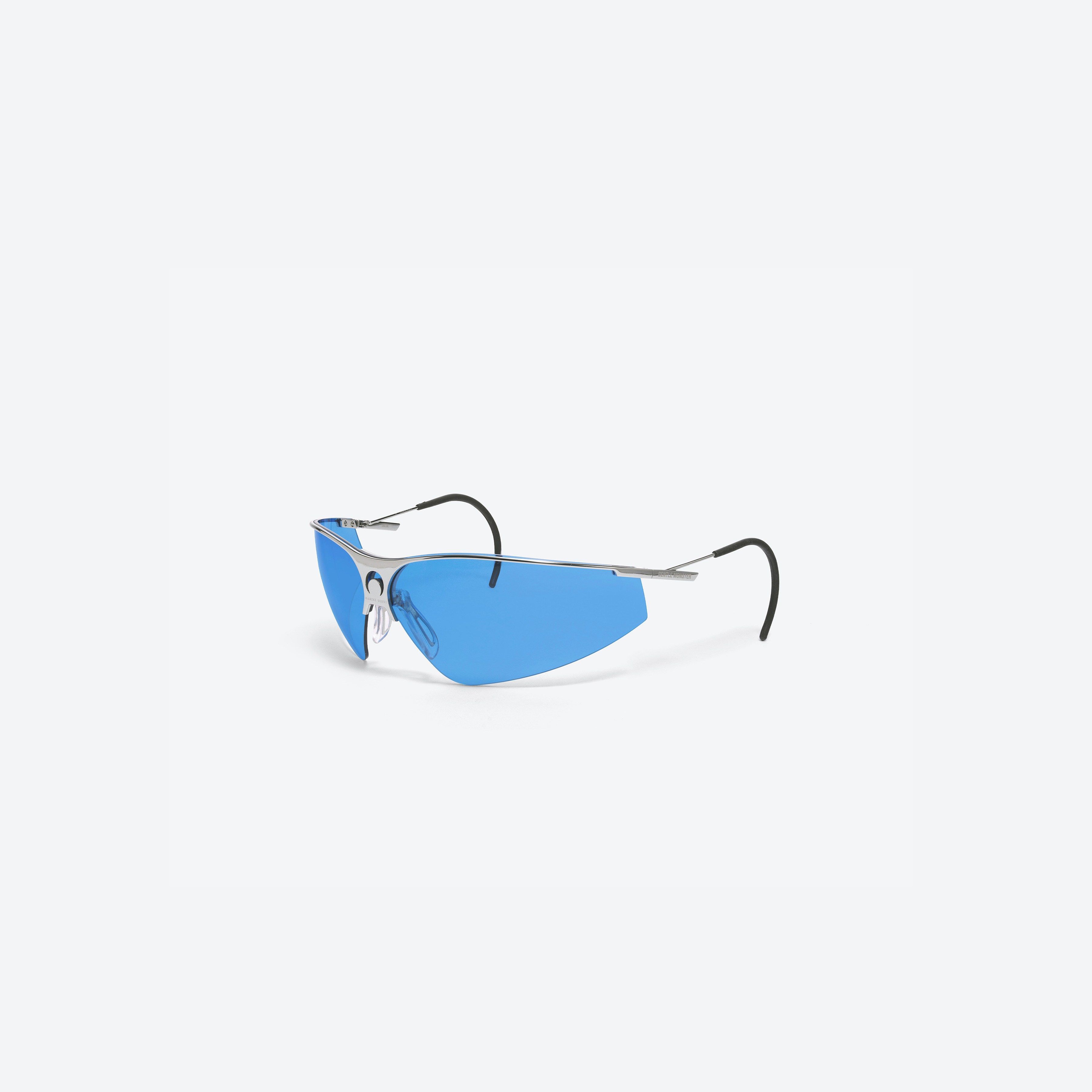 45-degree view of Gentle Monster Marine Serre - Visionizer I 02 Silver Metal framed Wraparound sunglasses.