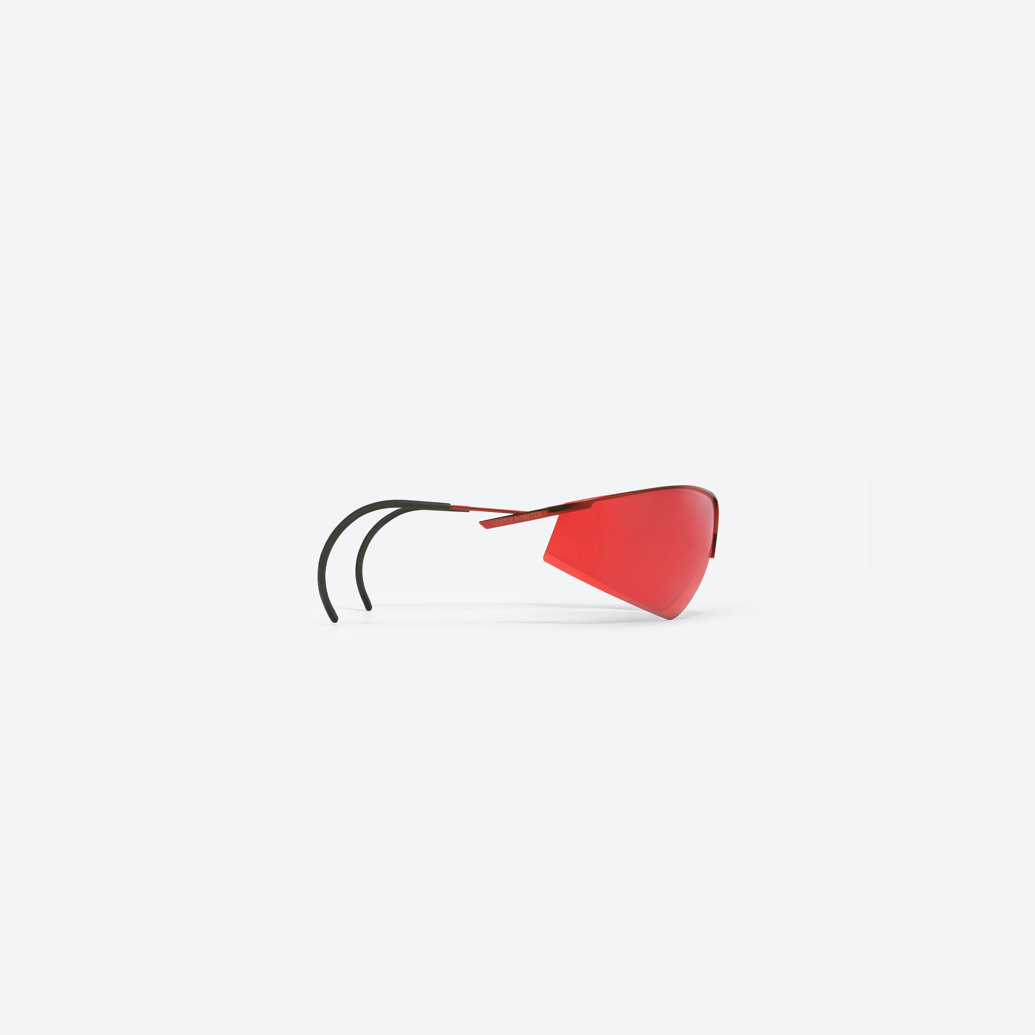 A detailed right view of Gentle Monster Marine Serre - Visionizer I R1 Red Metal framed Wraparound sunglasses.