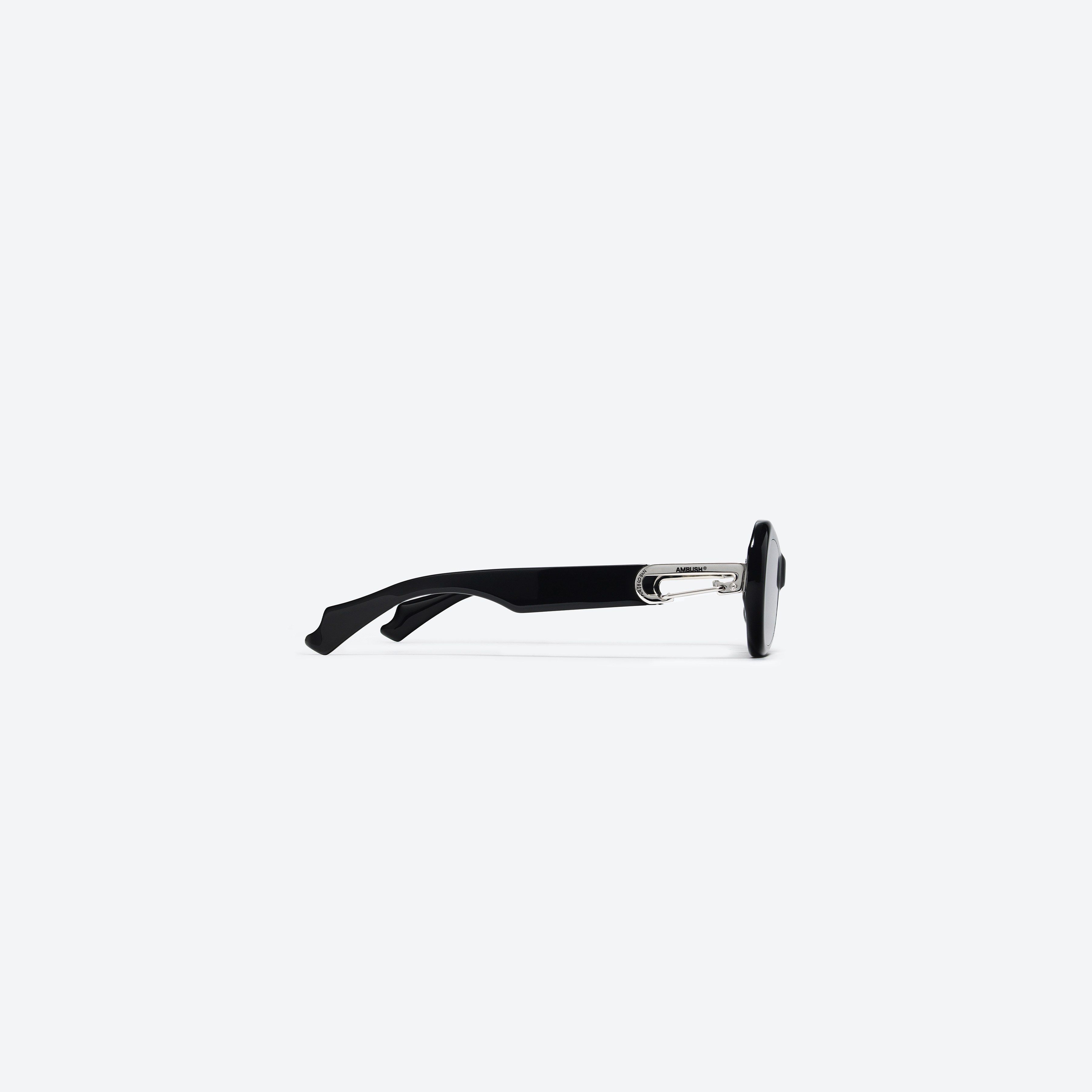 Ambush - Carabiner 2 01 | Gentle Monster US Official Site
