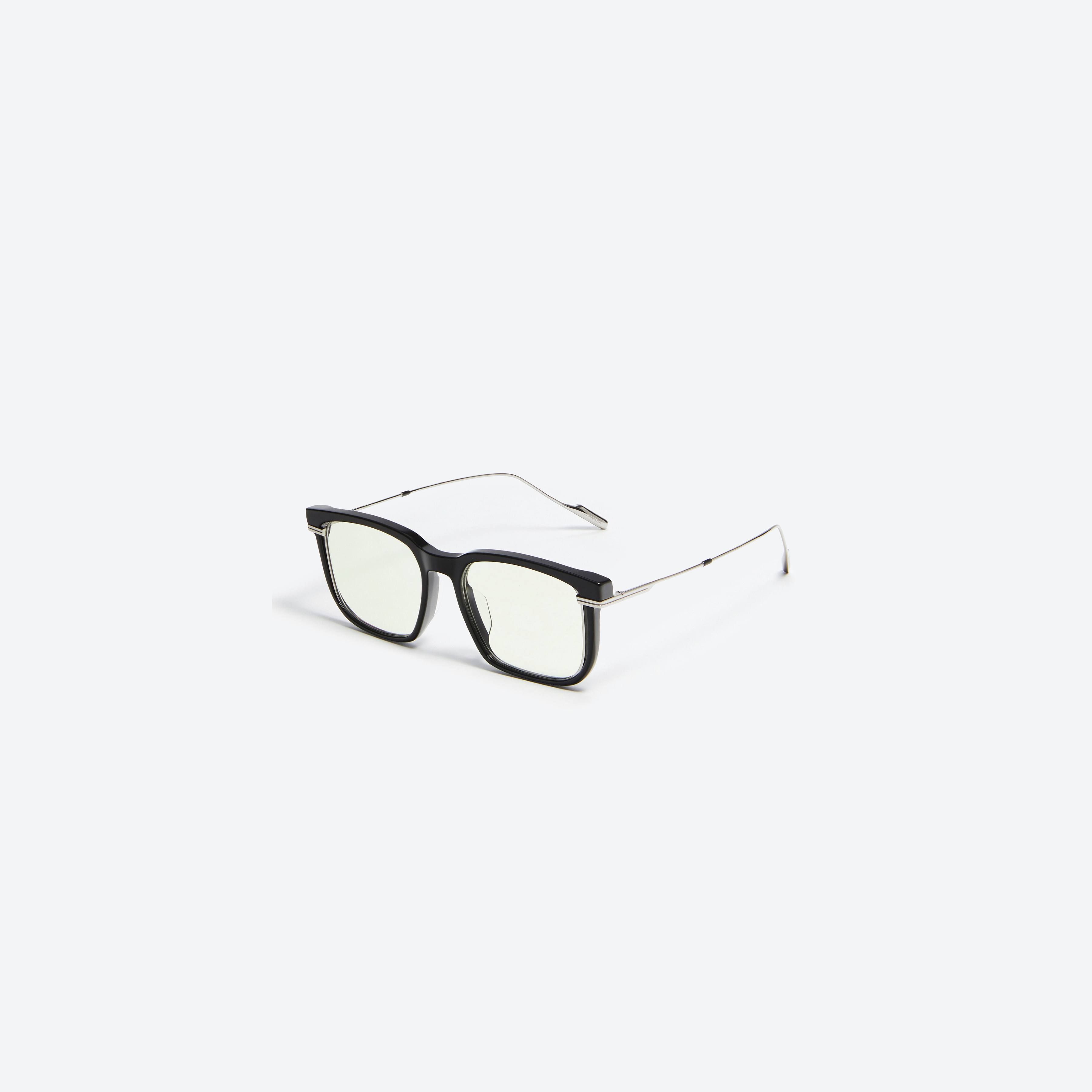 45-degree view of Gentle Monster Choice.YK 01(K) Black Mixed framed Square glasses.