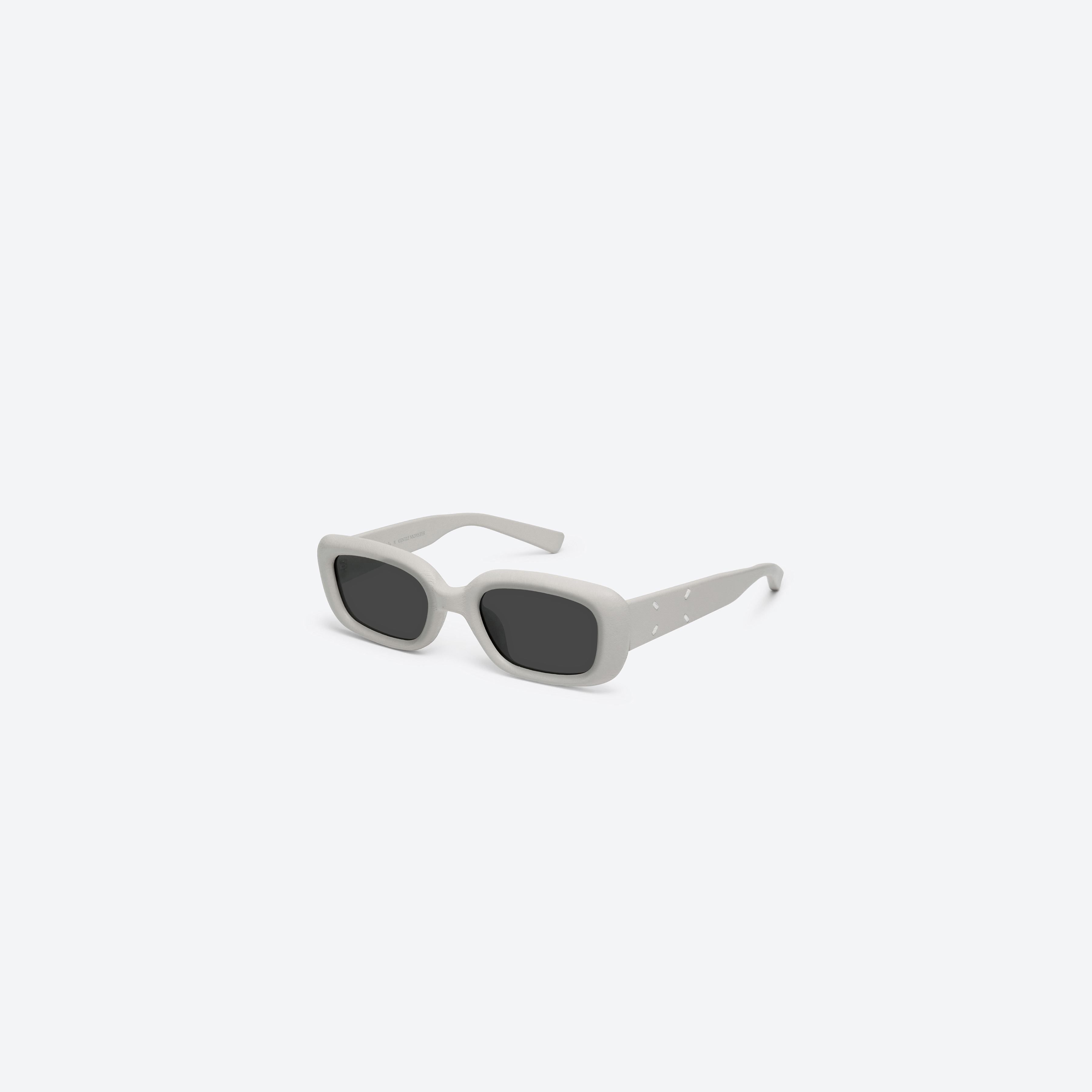 Maison Margiela - MM106 Leather LIV1 | Gentle Monster US Official Site