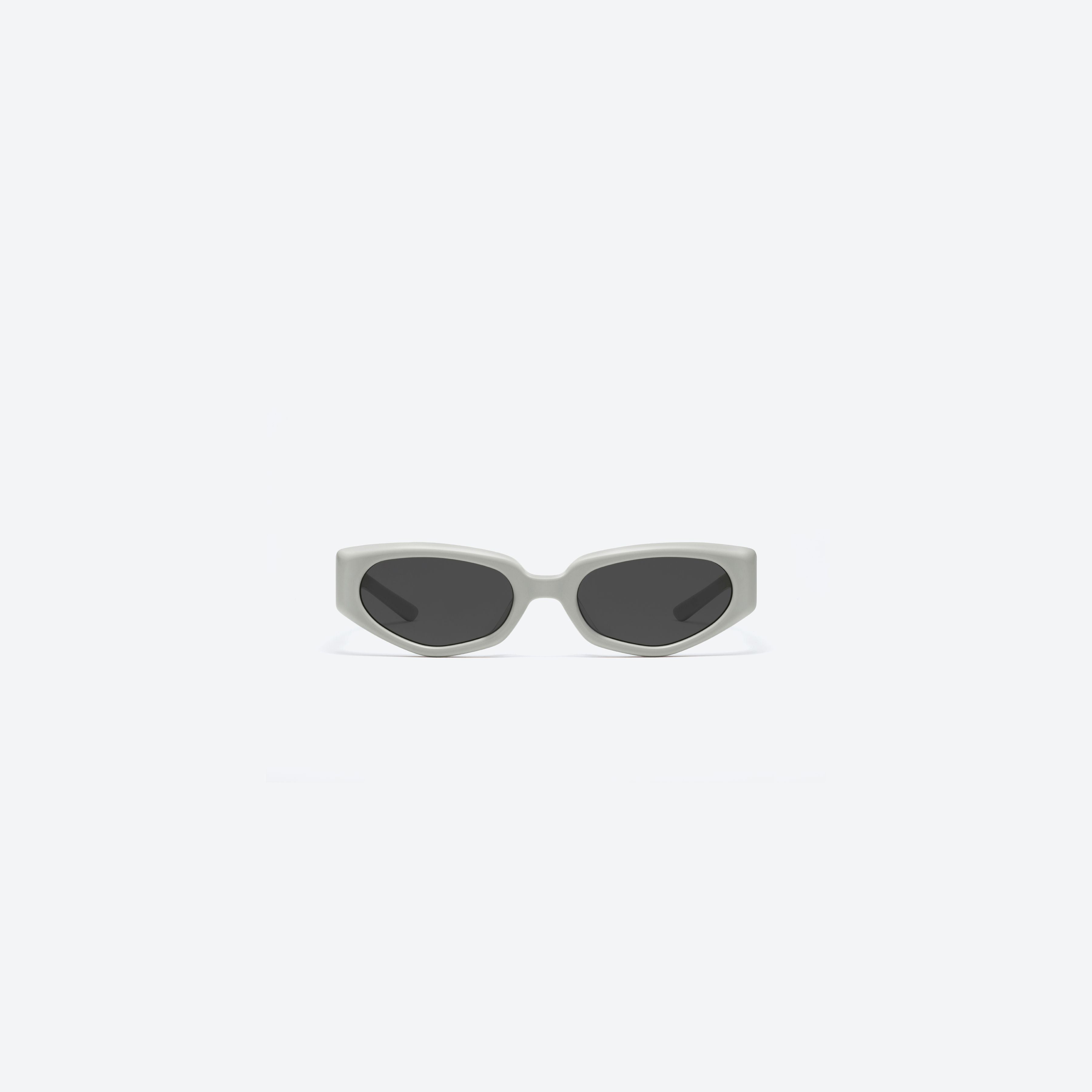 A front view of Gentle Monster Maison Margiela - MM205 G12 Gray Acetate framed Cat-eye sunglasses.