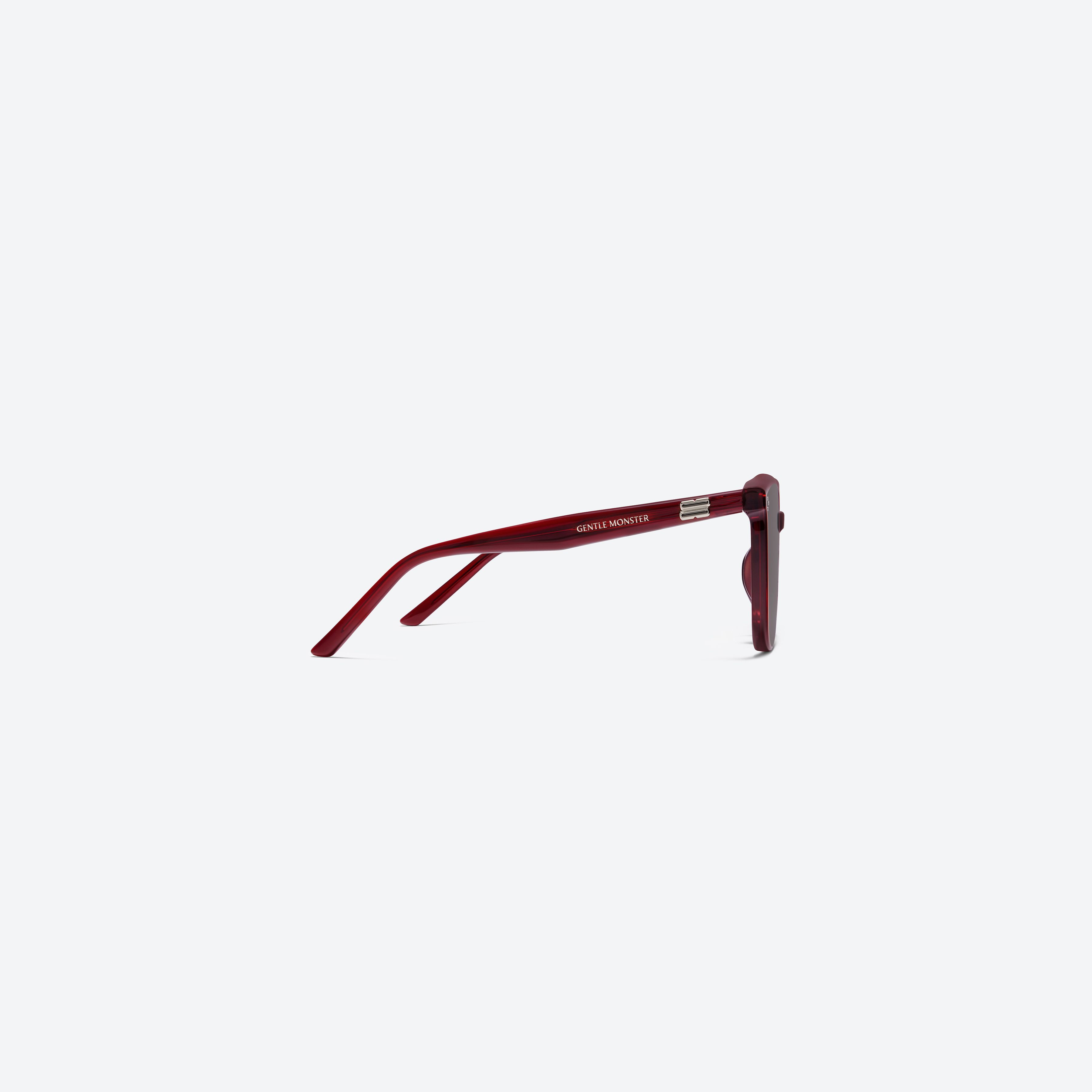 A detailed right view of Gentle Monster LADY LANG RC3 Red Acetate framed Round sunglasses.
