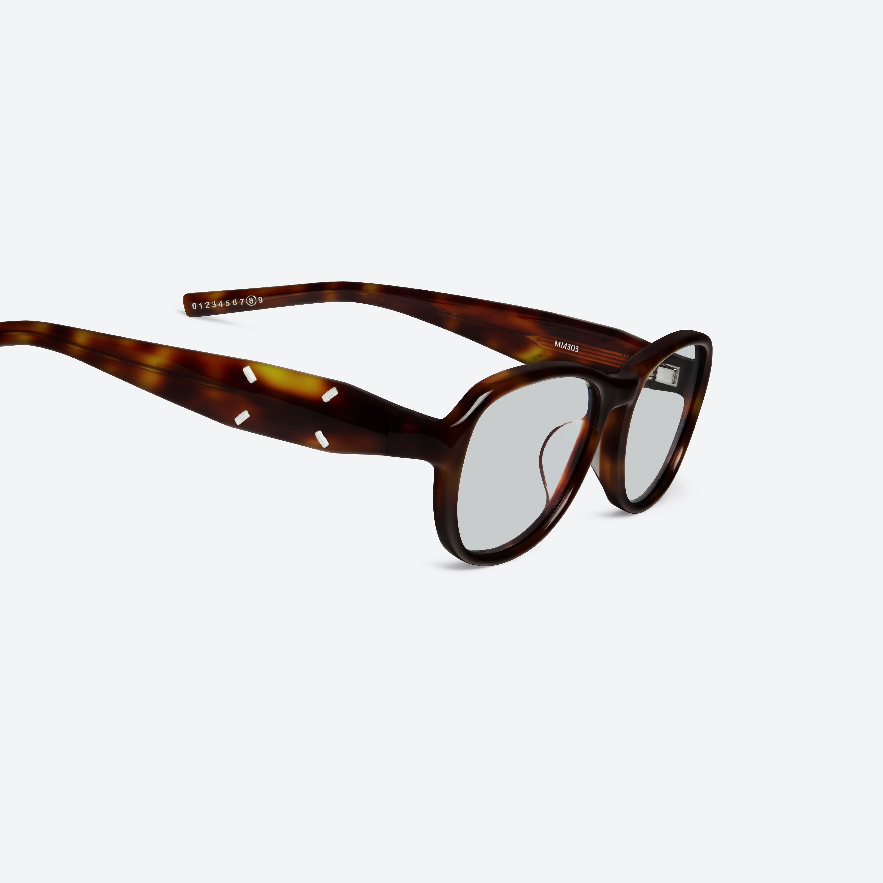 45-degree detailed view of Gentle Monster Maison Margiela - MM303 L2 Tortoise Acetate framed Aviator sunglasses.