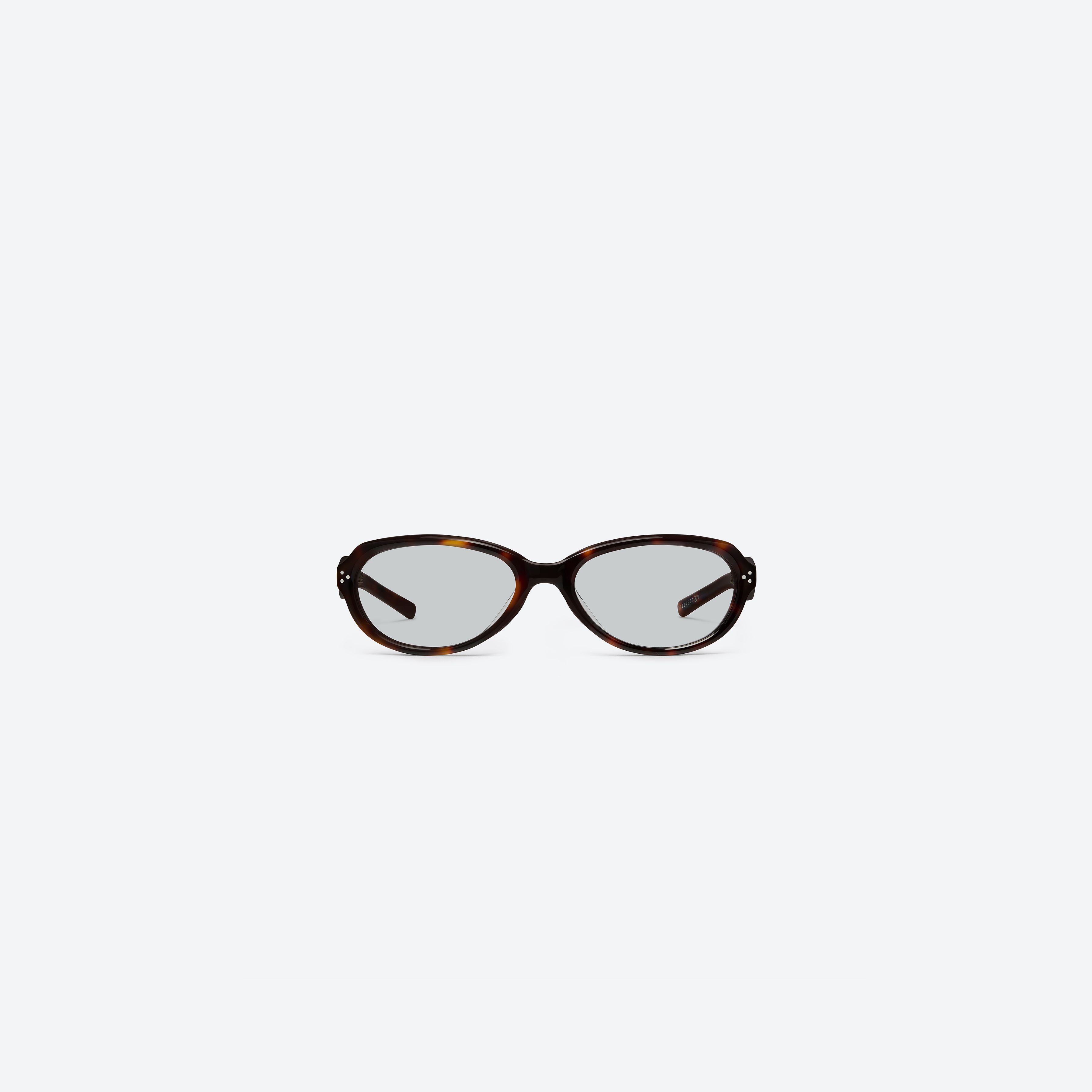 A front view of Gentle Monster Maison Margiela - MM304 L2 Tortoise Acetate framed Aviator sunglasses.