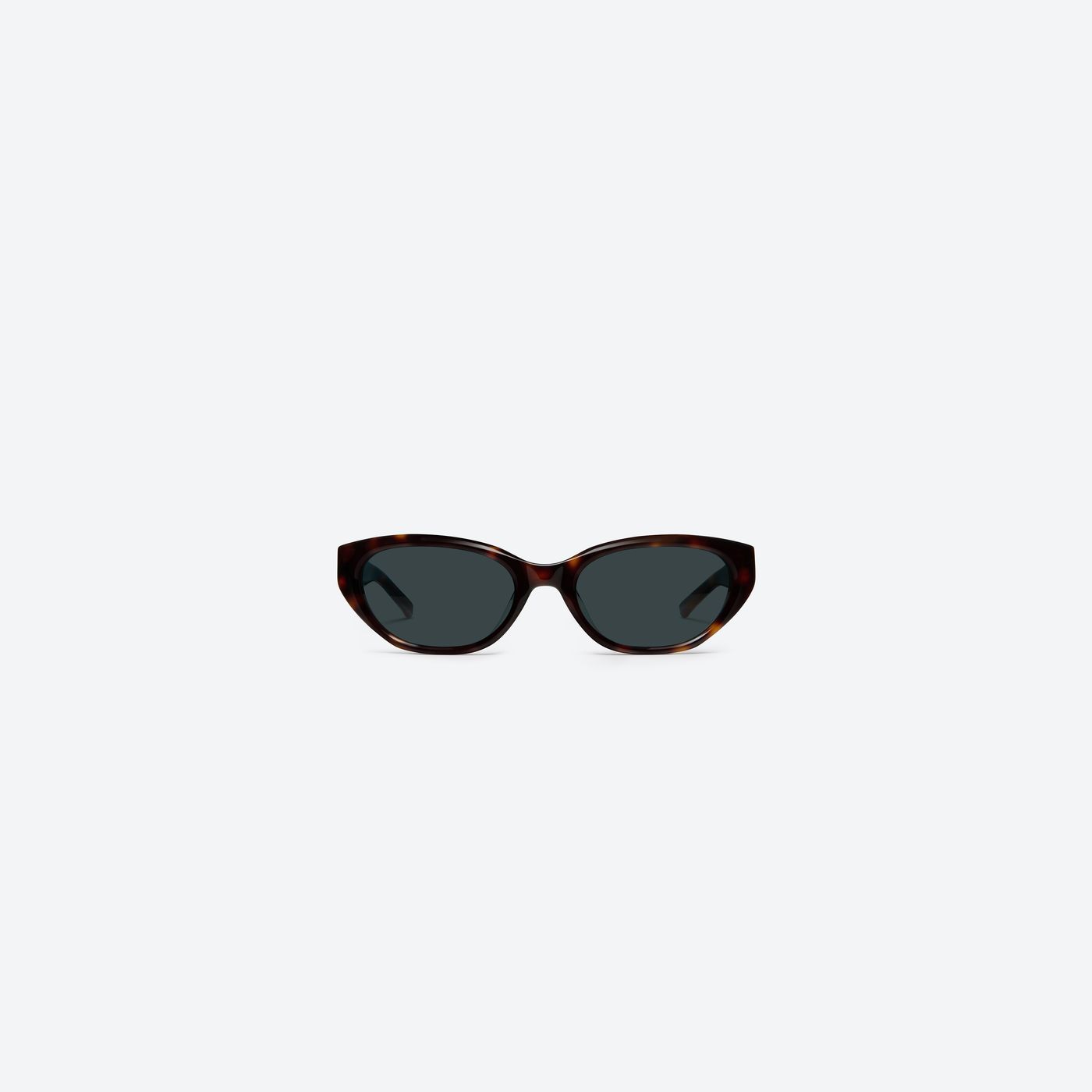 A front view of Gentle Monster Maison Margiela - MM305 L2 Tortoise Acetate framed Cat-eye sunglasses.