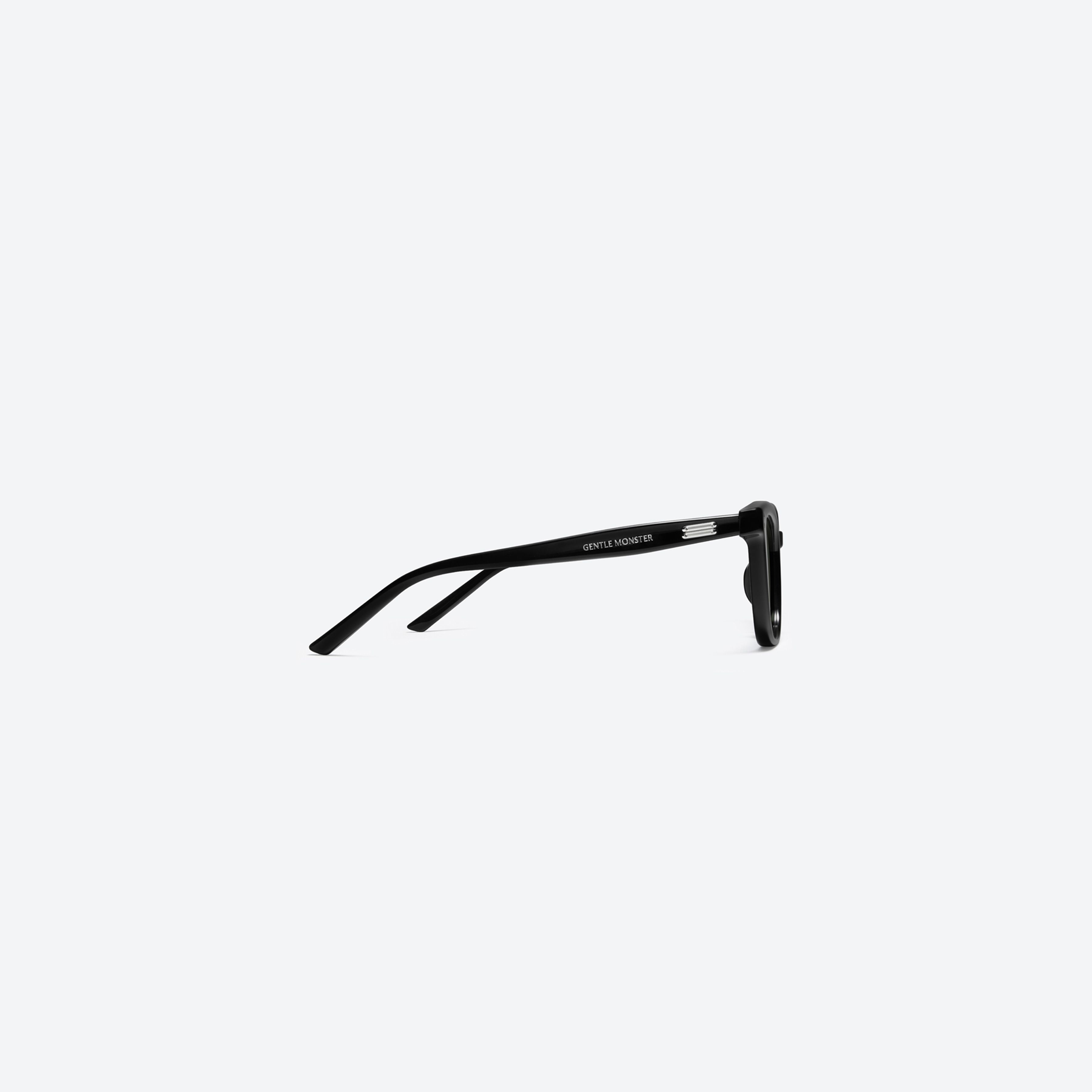 A detailed right view of Gentle Monster Daze 01 Recycled Similar Black Acetate Renew framed Square sunglasses.