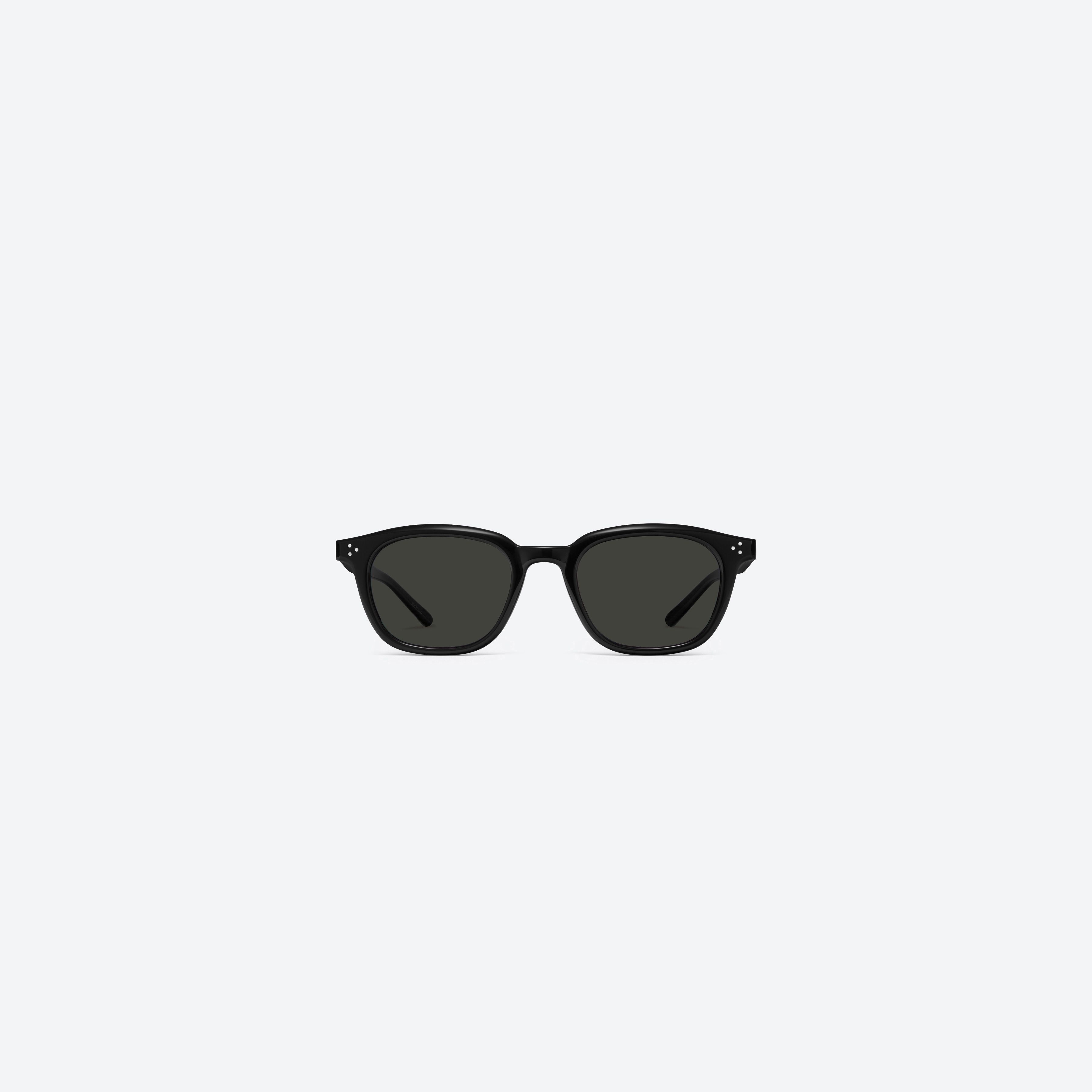 A front view of Gentle Monster Noho 01 Recycled Similar Black Acetate Renew framed Round sunglasses.