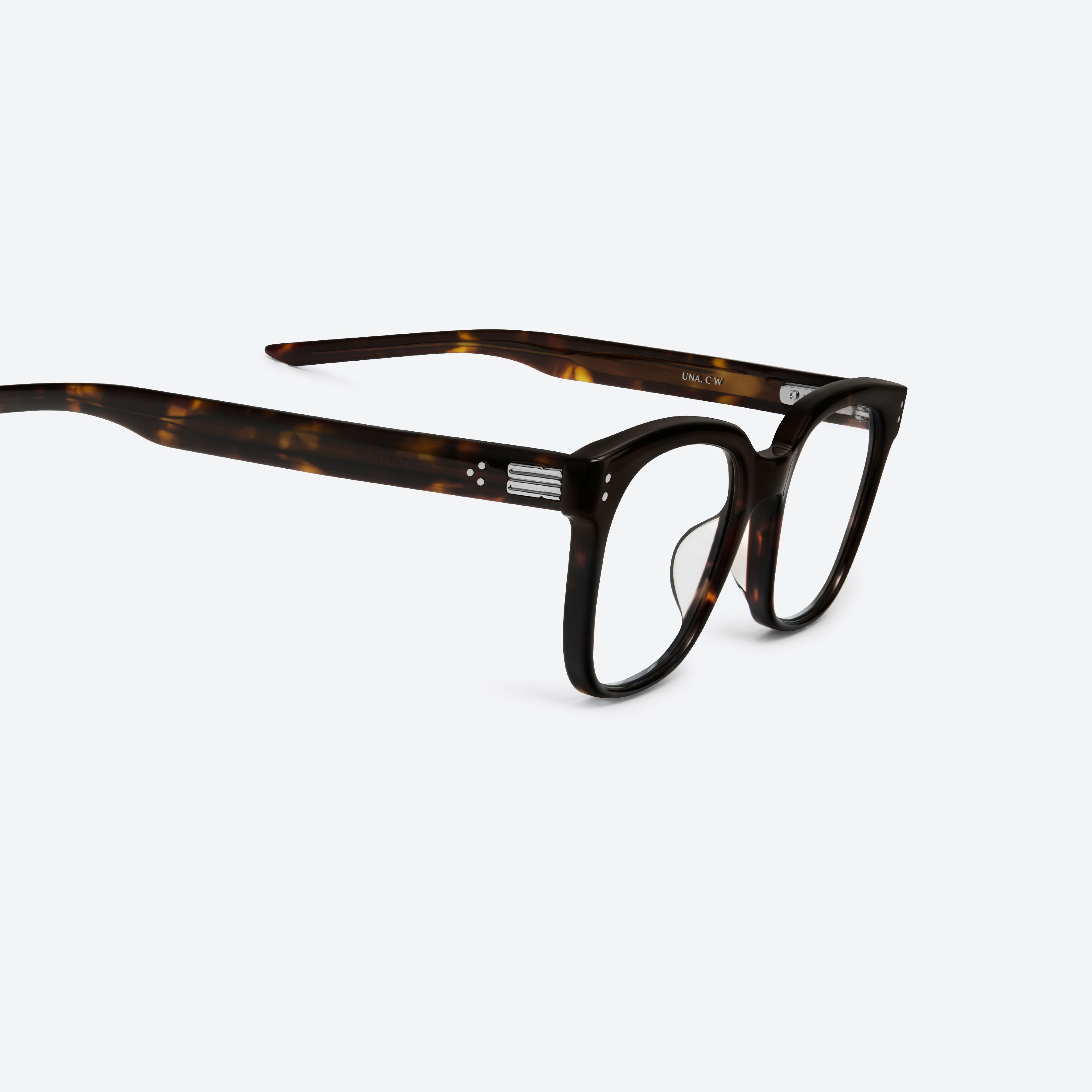 45-degree detailed view of Gentle Monster Una.c W T1 Tortoise Acetate framed Square glasses.