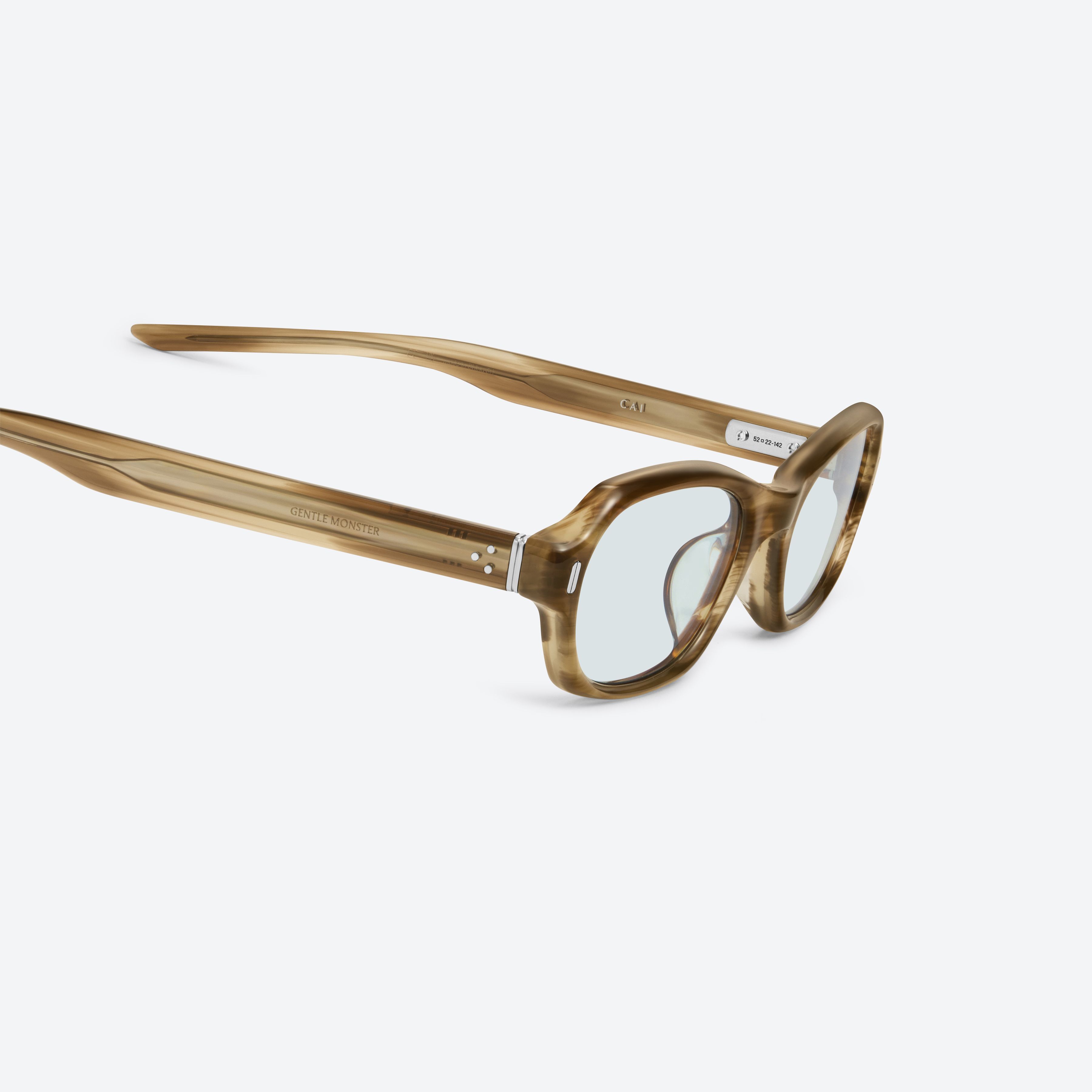 45-degree detailed view of Gentle Monster Cai B1 Brown Acetate framed Aviator sunglasses.
