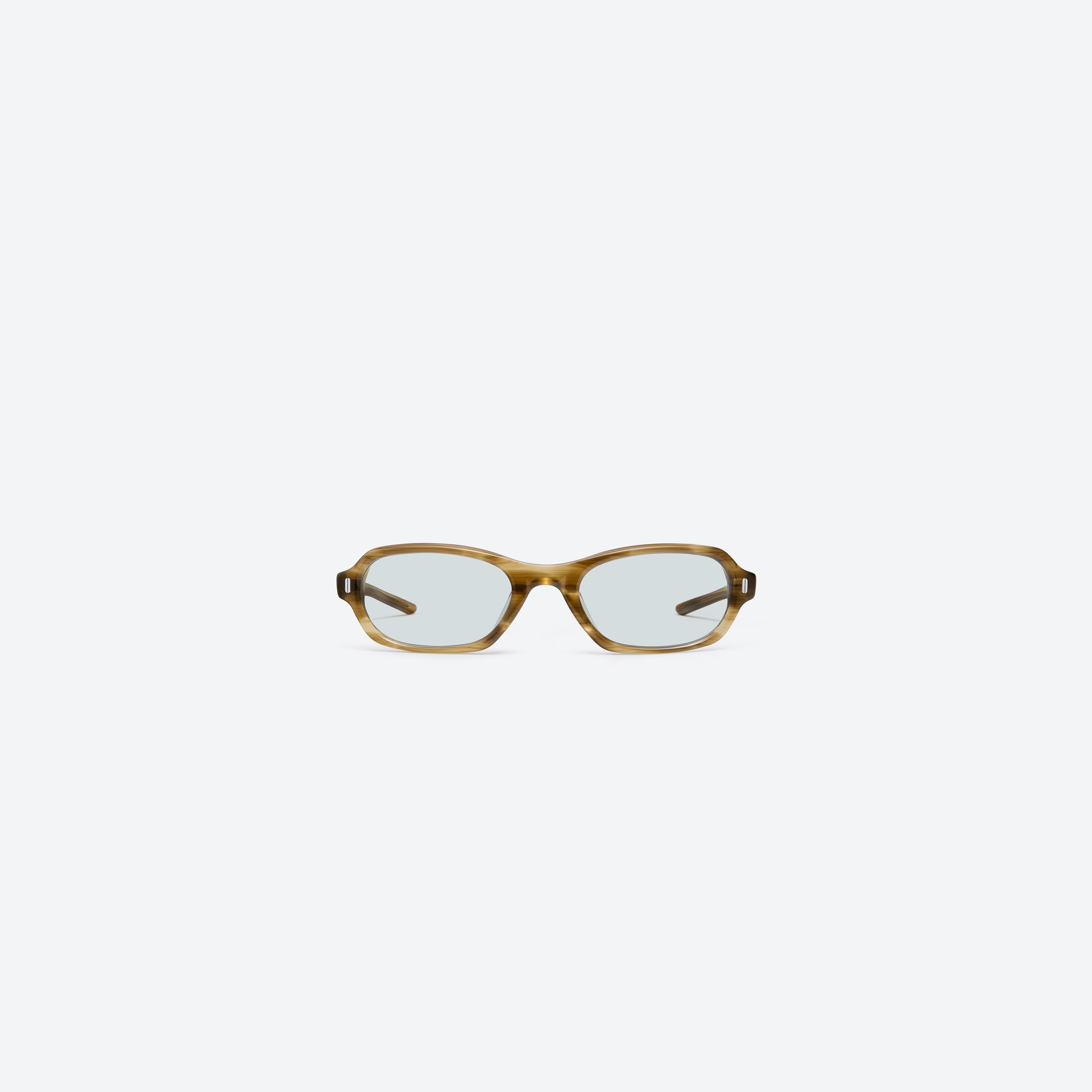 A front view of Gentle Monster Cai B1 Brown Acetate framed Aviator sunglasses.