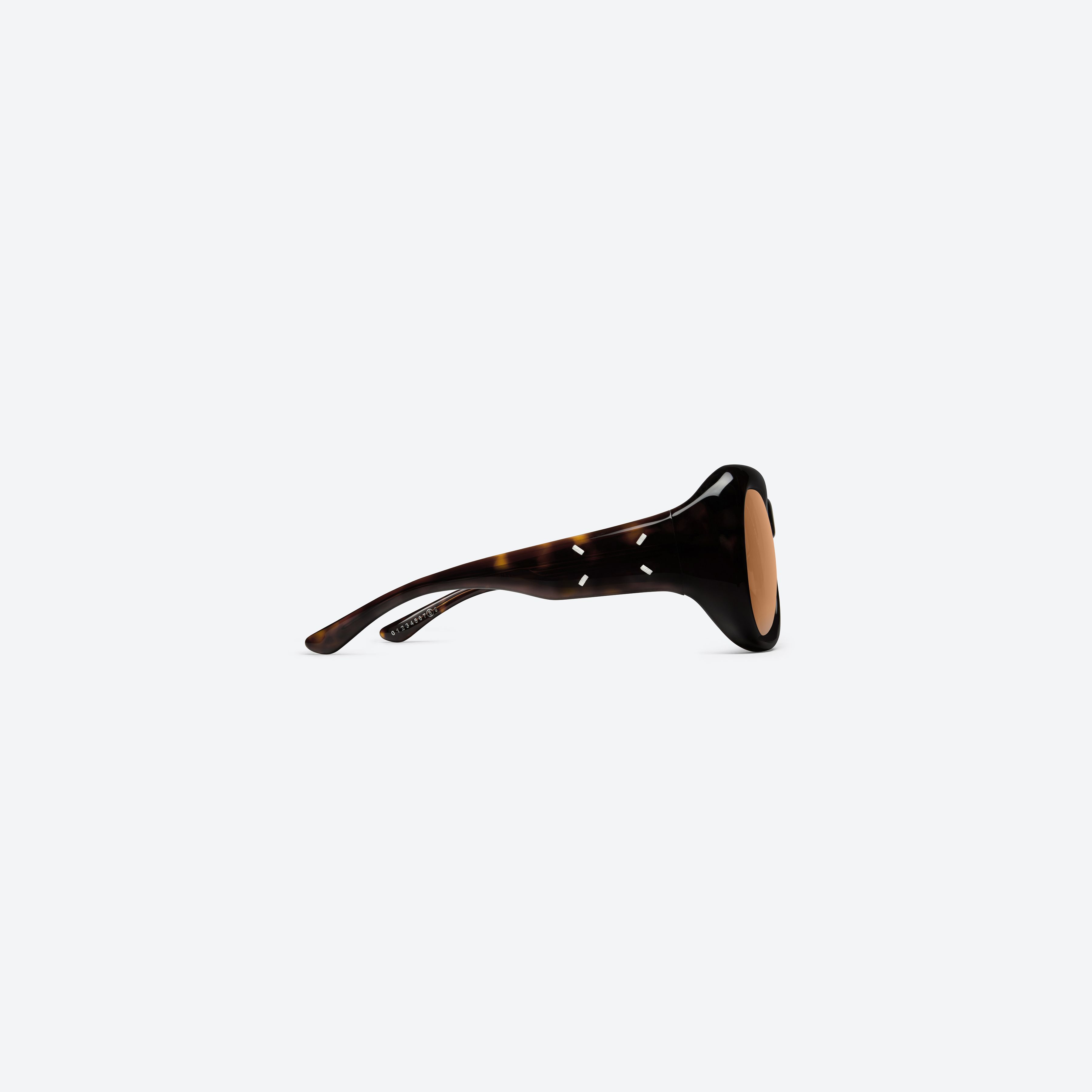 A detailed right view of Gentle Monster Maison Margiela - MM323 T1 Tortoise Acetate framed Aviator sunglasses.