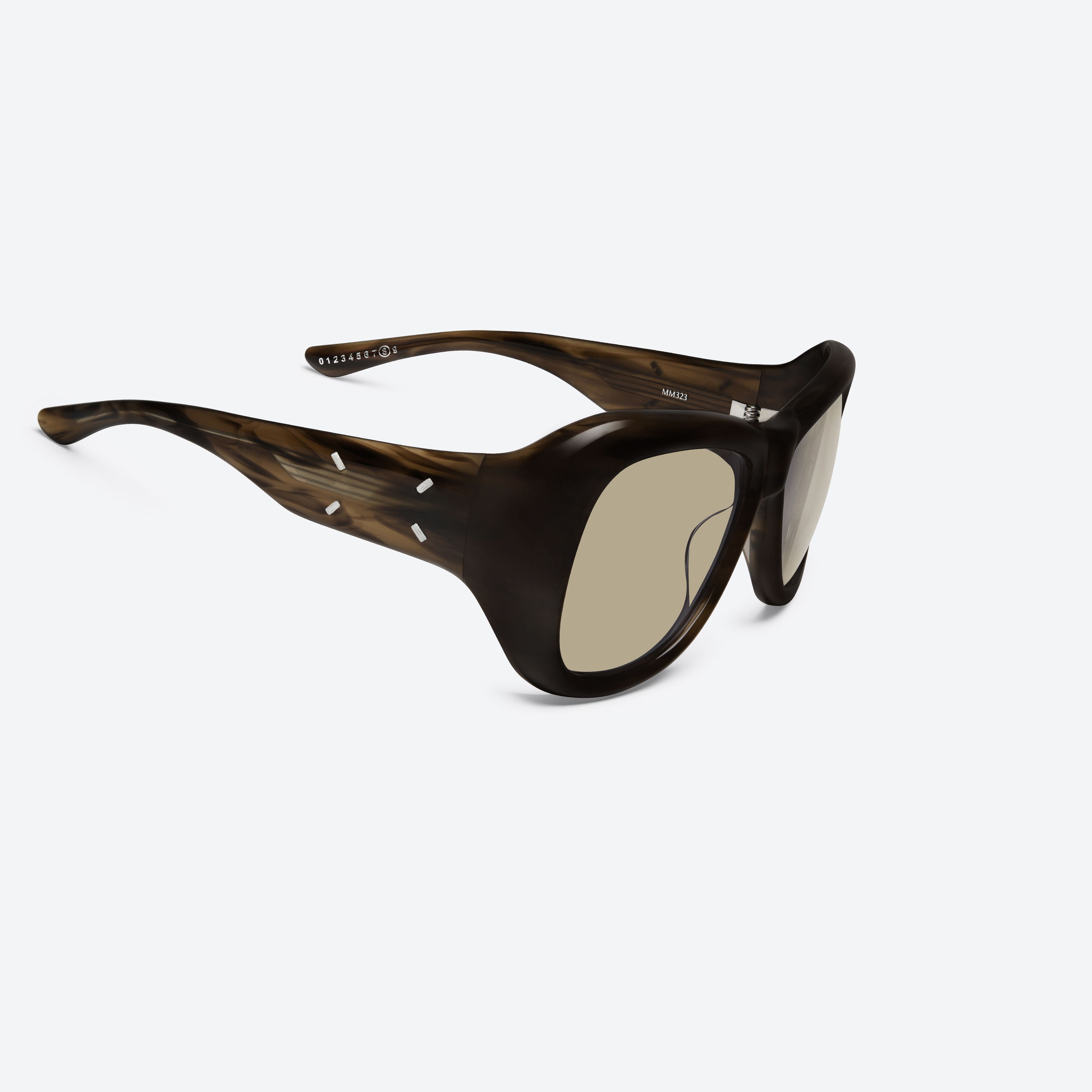 45-degree detailed view of Gentle Monster Maison Margiela - MM323 T14 Similar Tortoise Acetate framed Aviator sunglasses.