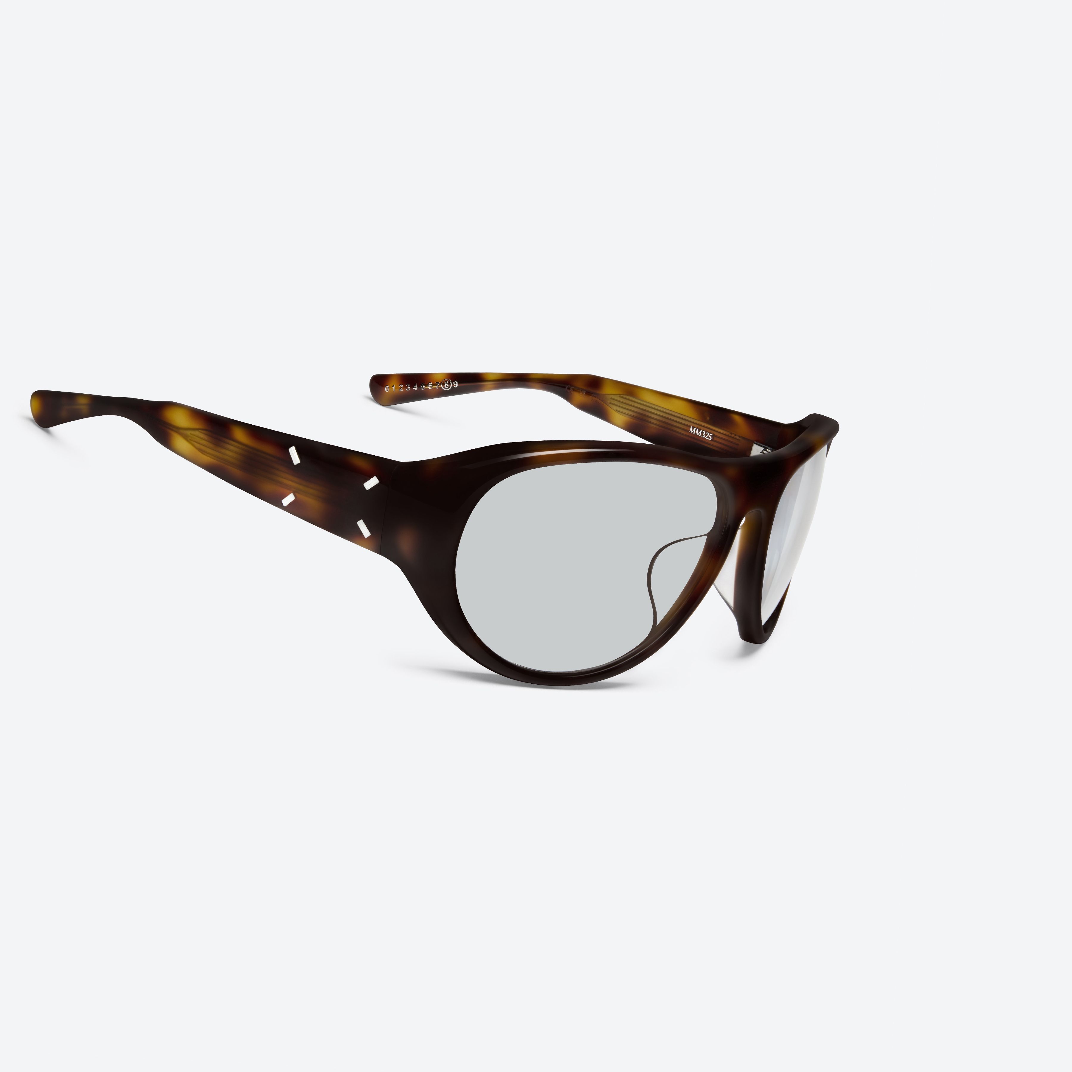 45-degree detailed view of Gentle Monster Maison Margiela - MM325 L2 Tortoise Acetate framed Aviator sunglasses.