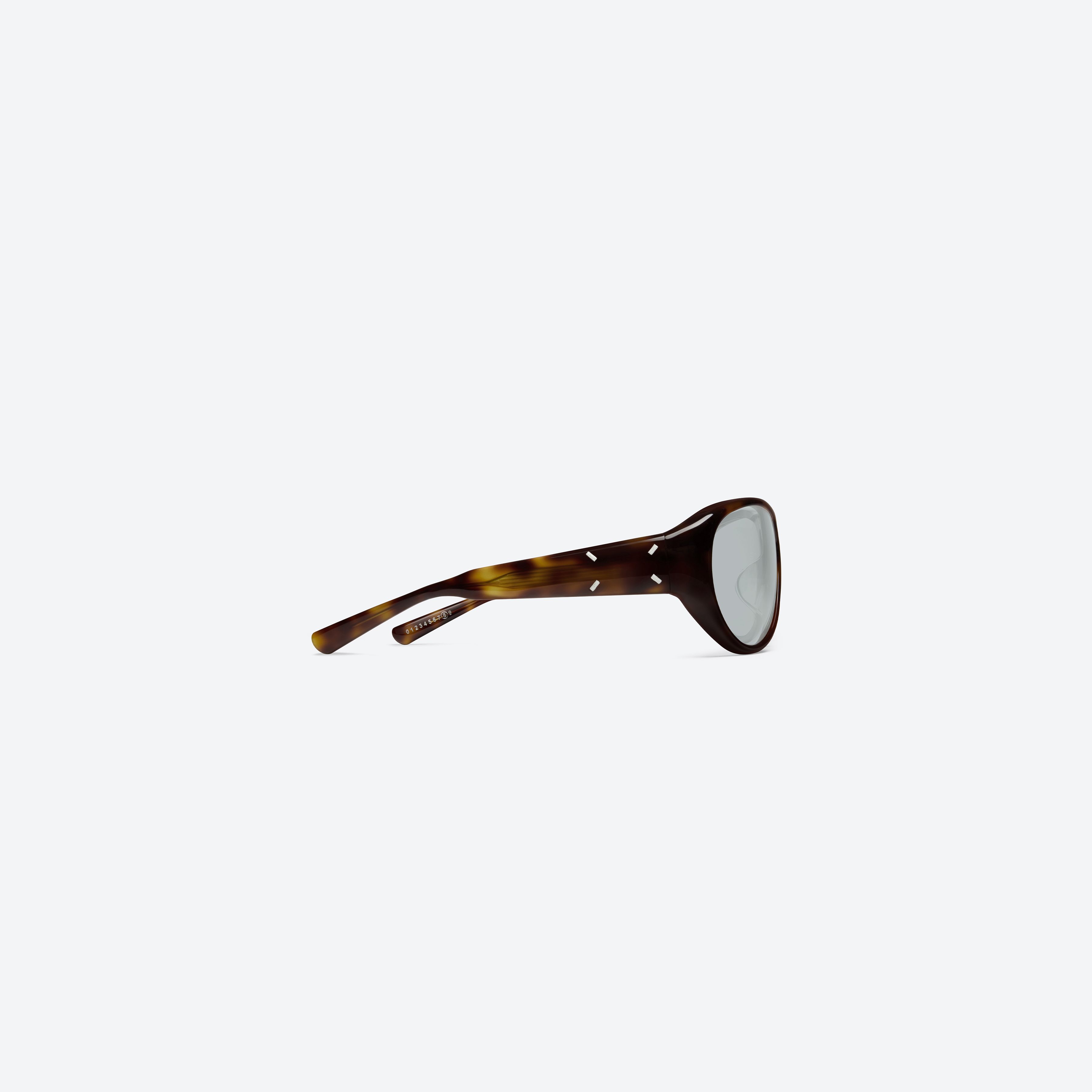 A detailed right view of Gentle Monster Maison Margiela - MM325 L2 Tortoise Acetate framed Aviator sunglasses.