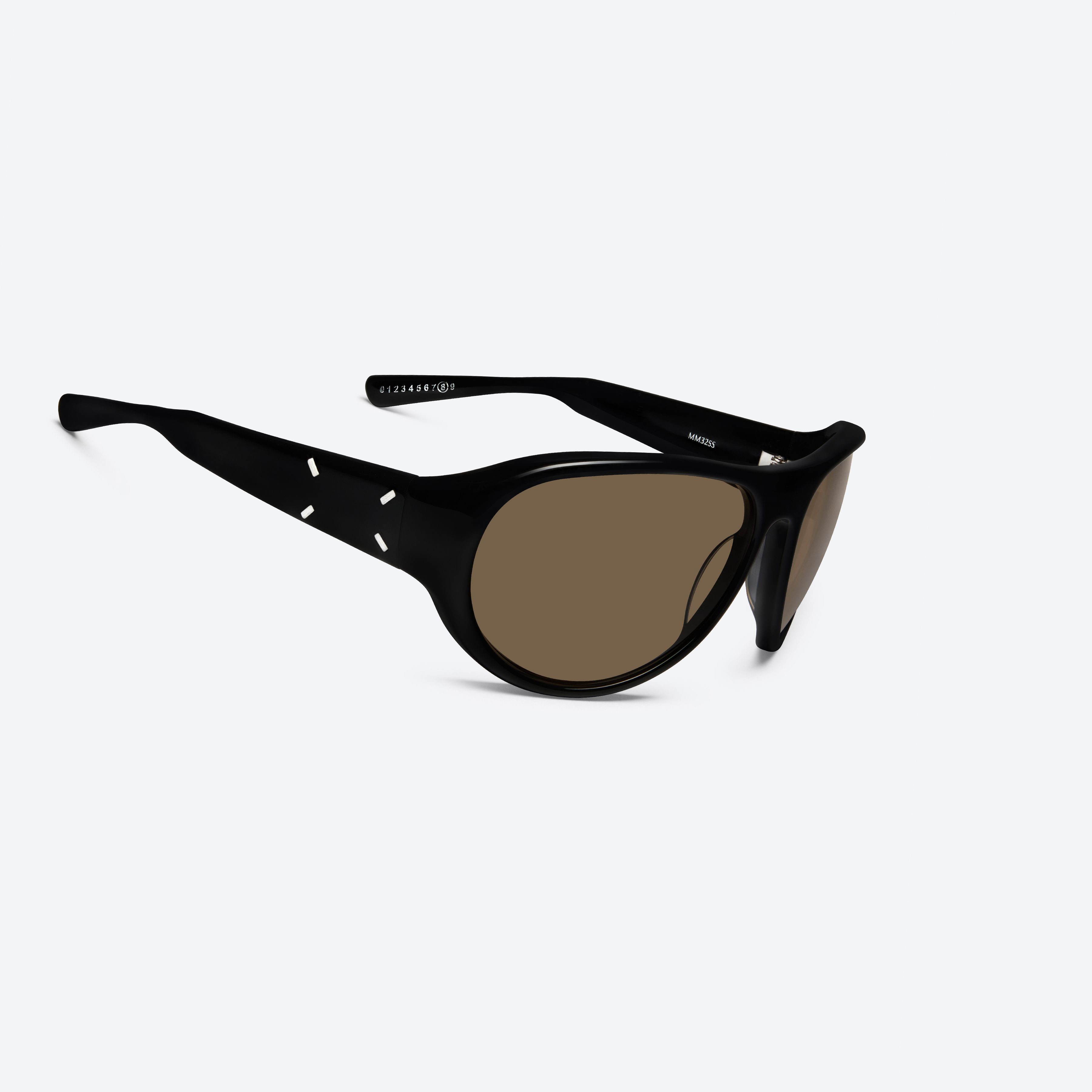45-degree detailed view of Gentle Monster Maison Margiela - MM325S 01 Black Acetate framed Aviator sunglasses.
