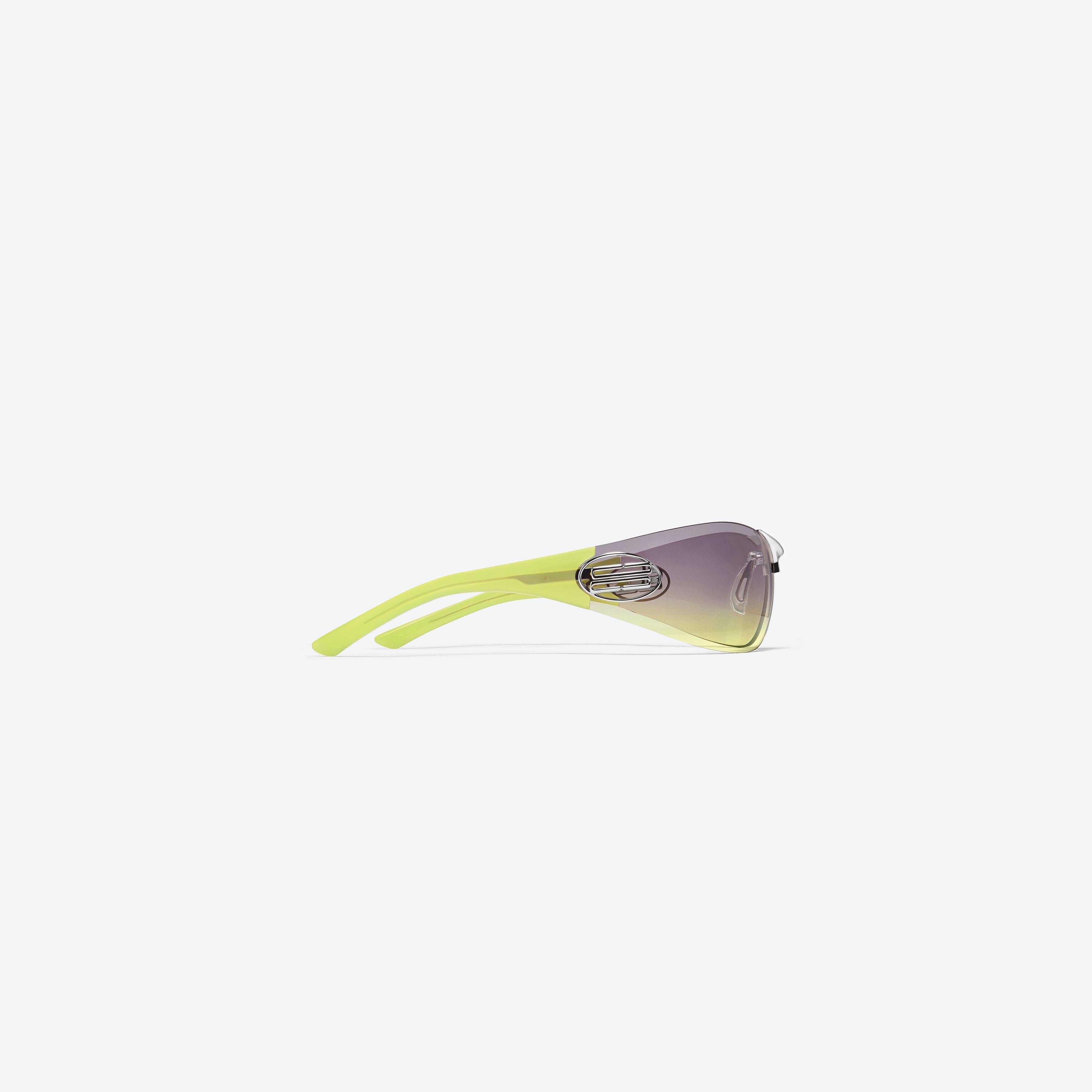 A detailed right view of Gentle Monster Meta 02(GR) Silver Mixed framed Wraparound sunglasses.