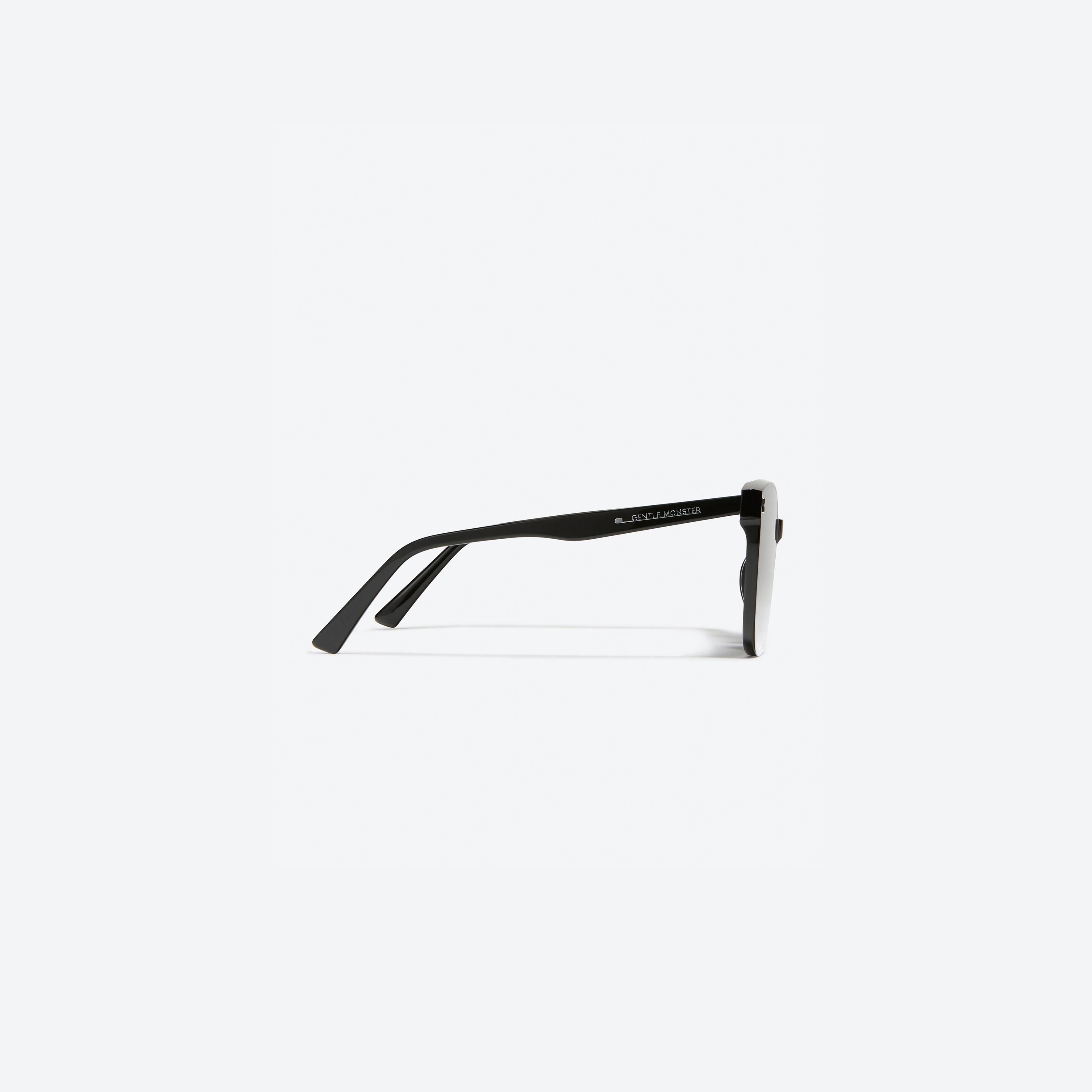 Frida 01(DG) | Gentle Monster US Official Site