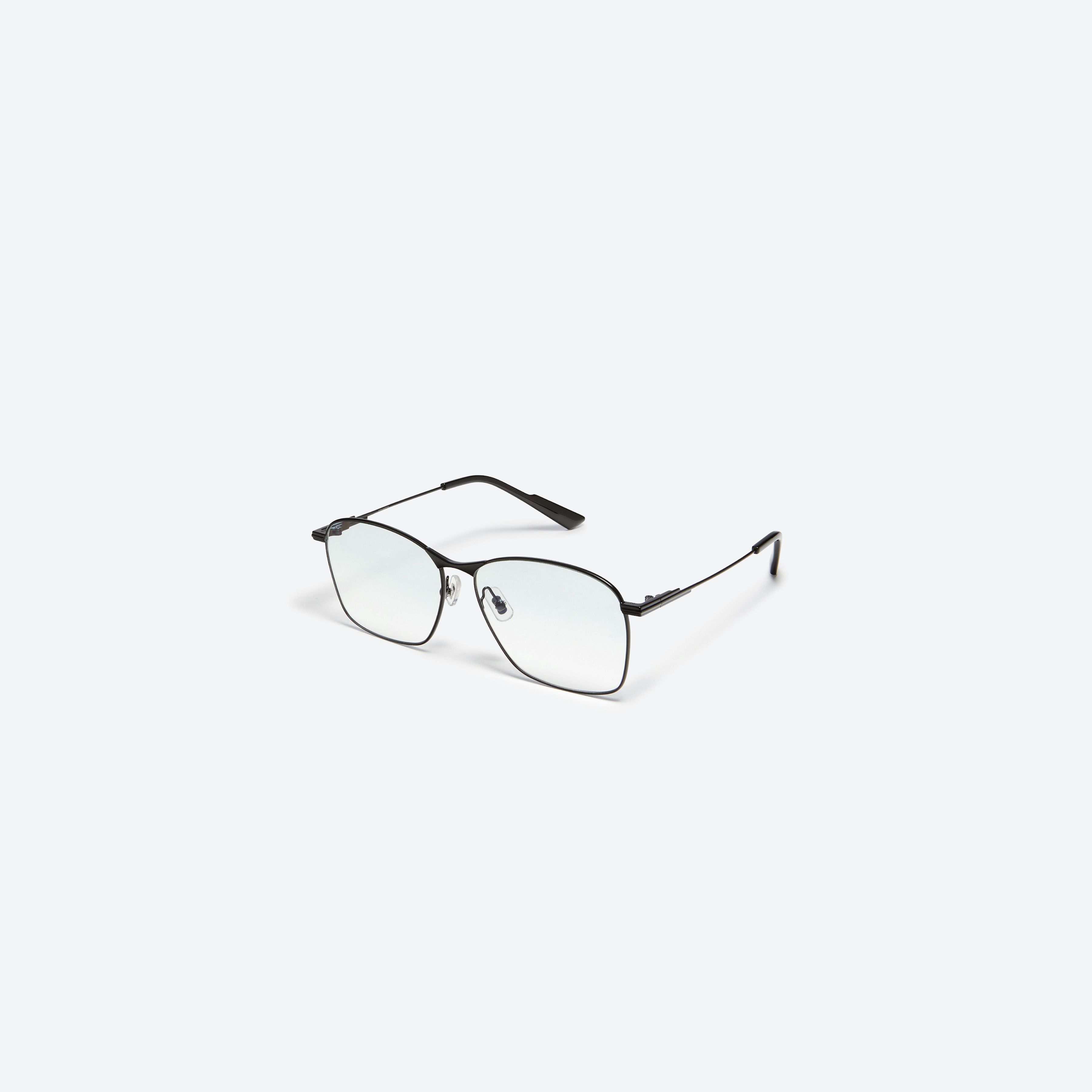 45-degree view of Gentle Monster Mora M01 Black Metal framed Aviator sunglasses.
