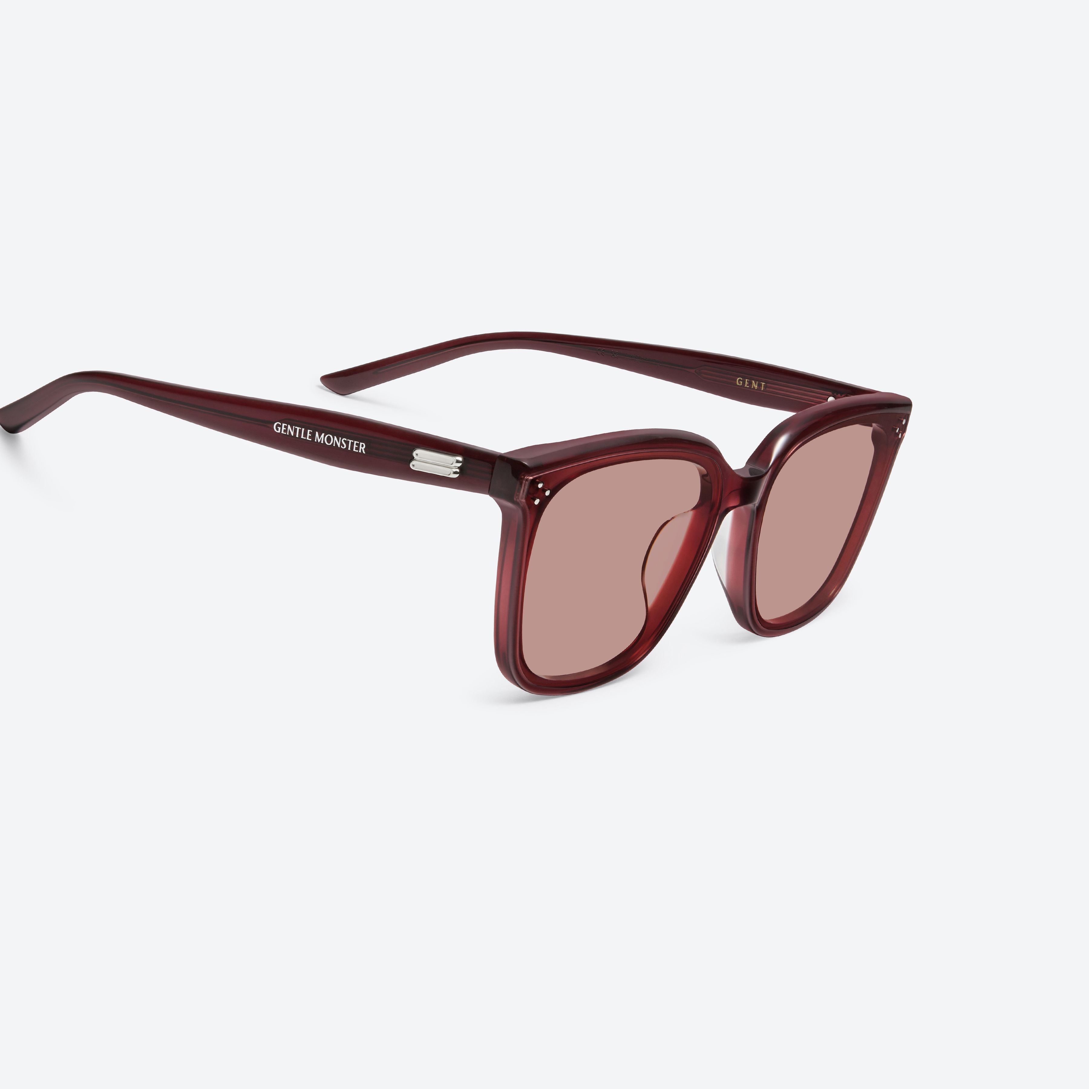 45-degree detailed view of Gentle Monster Gent BRC19 Brown Acetate framed Square sunglasses.