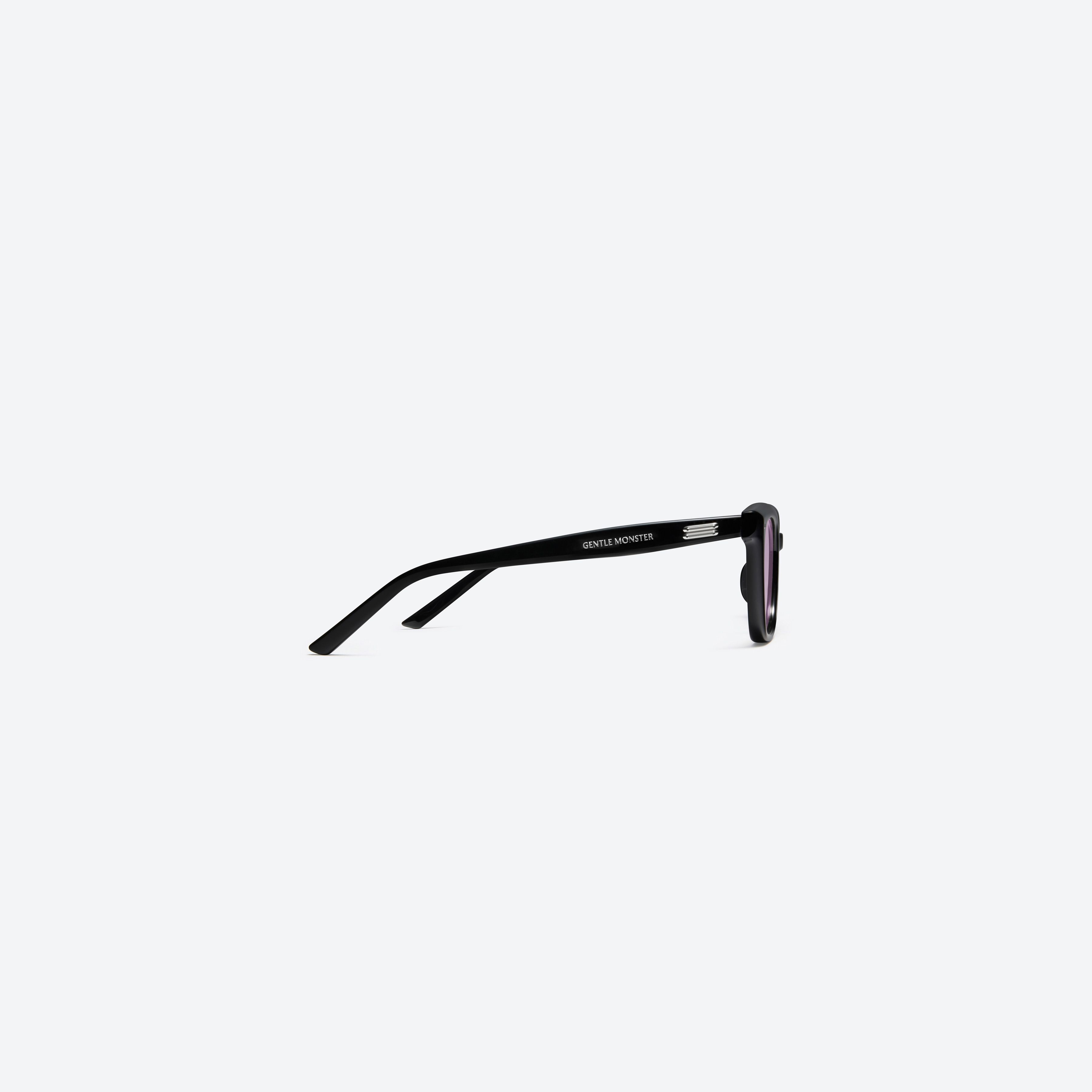 A detailed right view of Gentle Monster Soho 01(V) Black Acetate framed Square sunglasses.